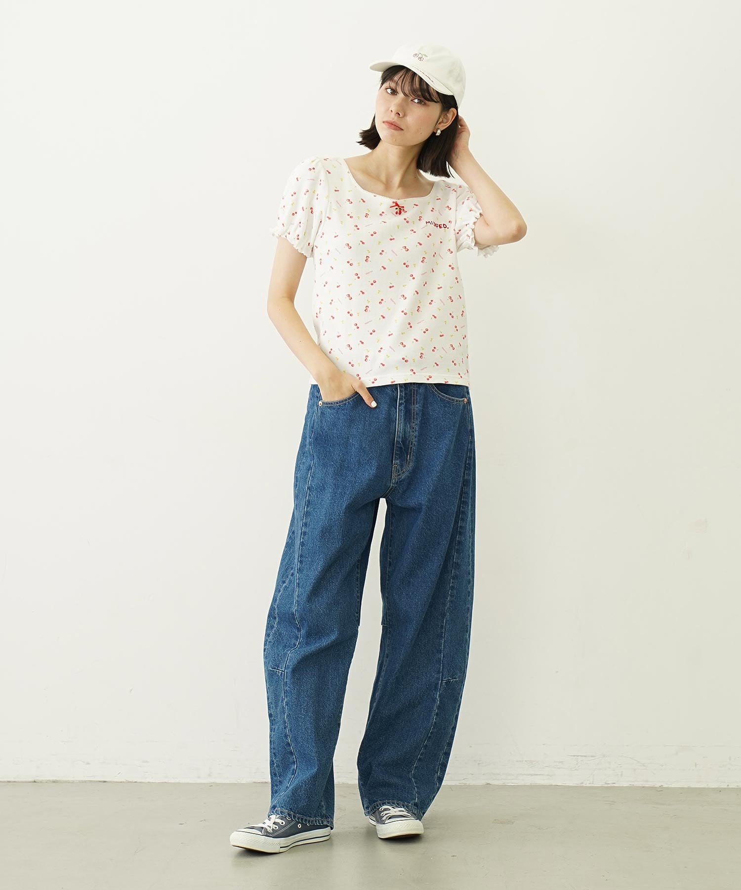 CHERRY PATTERN WAFFLE PUFF SLEEVES TOP