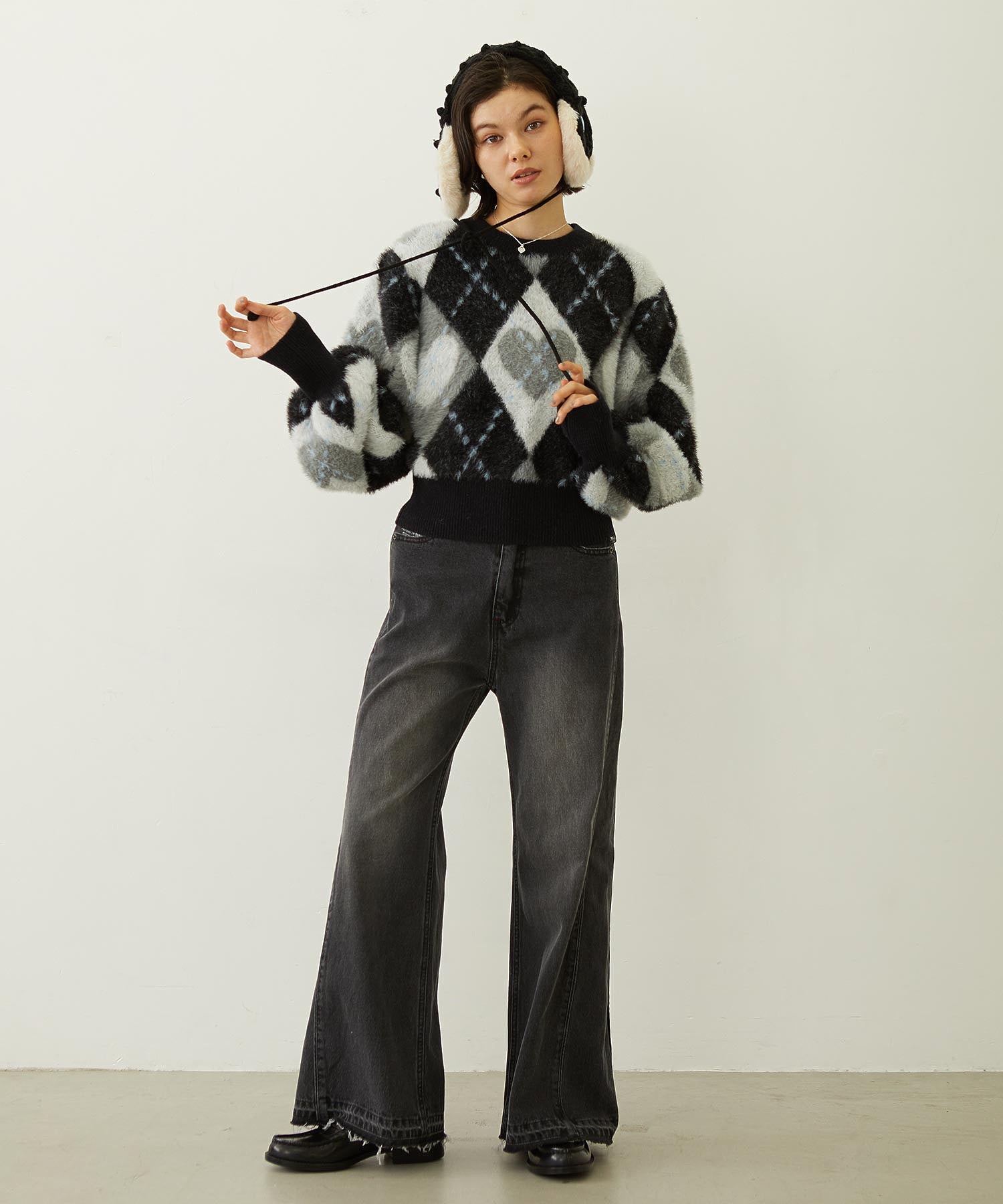 HEART ARGYLE KNIT TOP