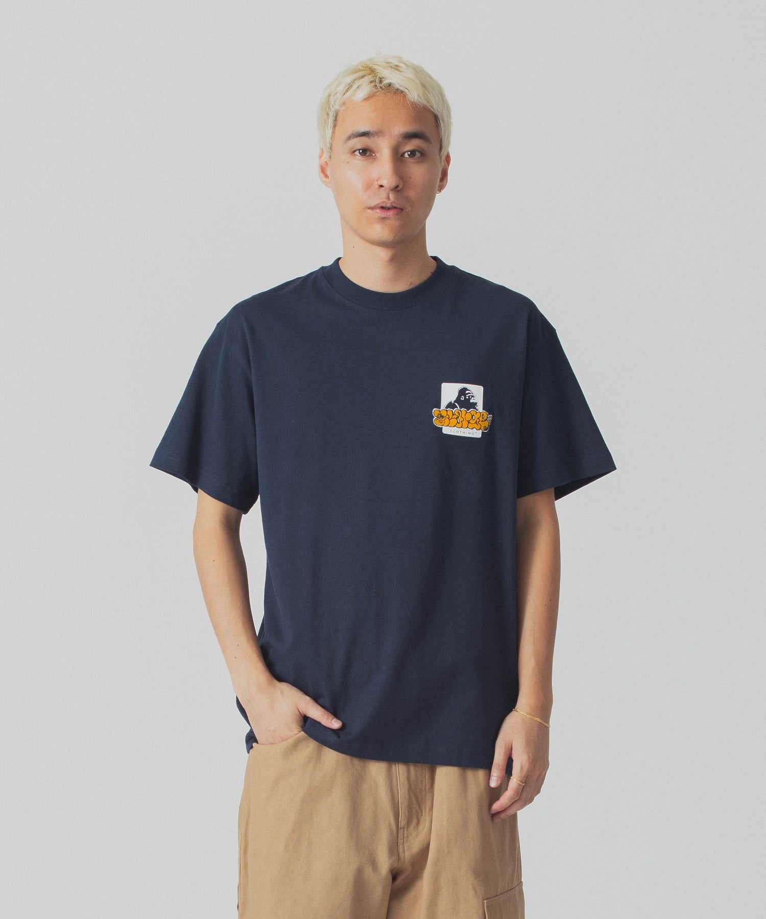 MODEL 身長178cm / 着用サイズ：Lサイズ