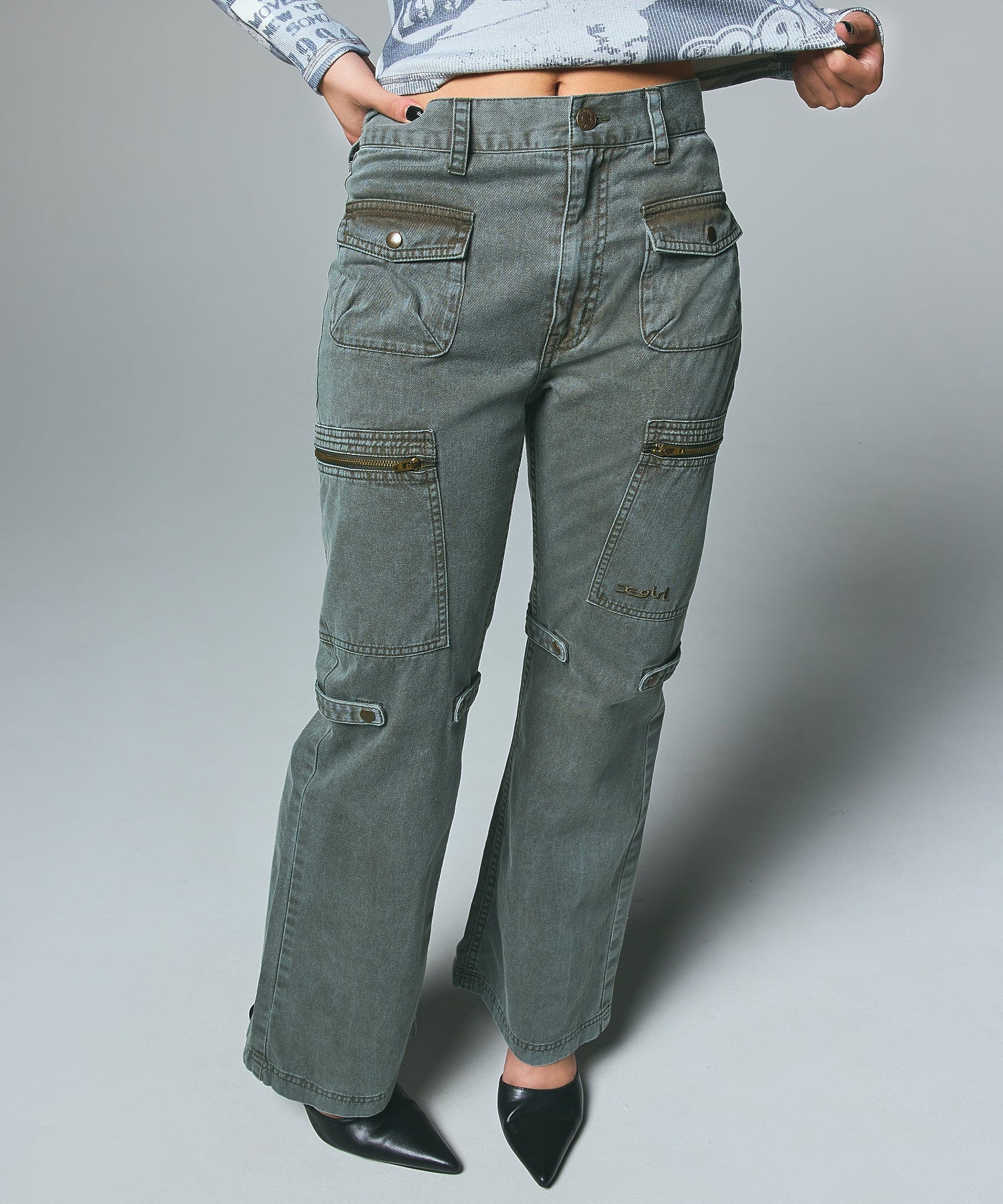 FADED MULTI POCKET FLARE PANTS