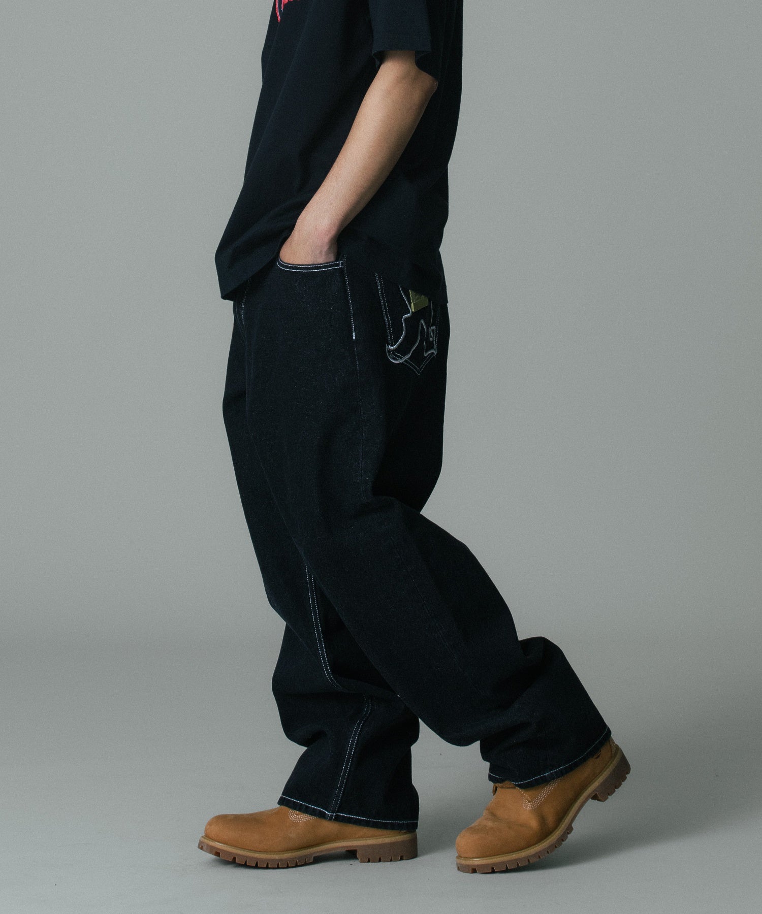 MODEL 身長172cm / 着用サイズ：34inch