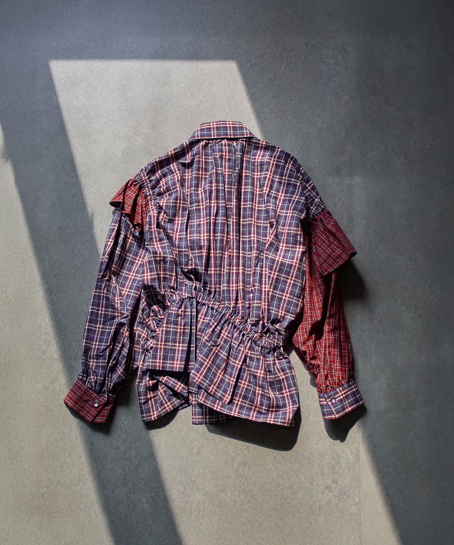 HOUGA/pixie blouse