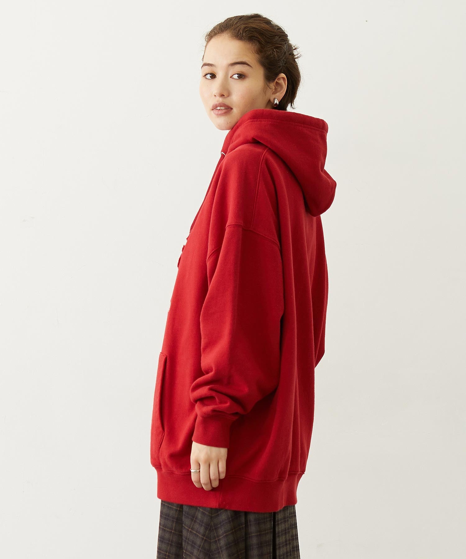 STITCHED LOGO SWEAT HOODIE