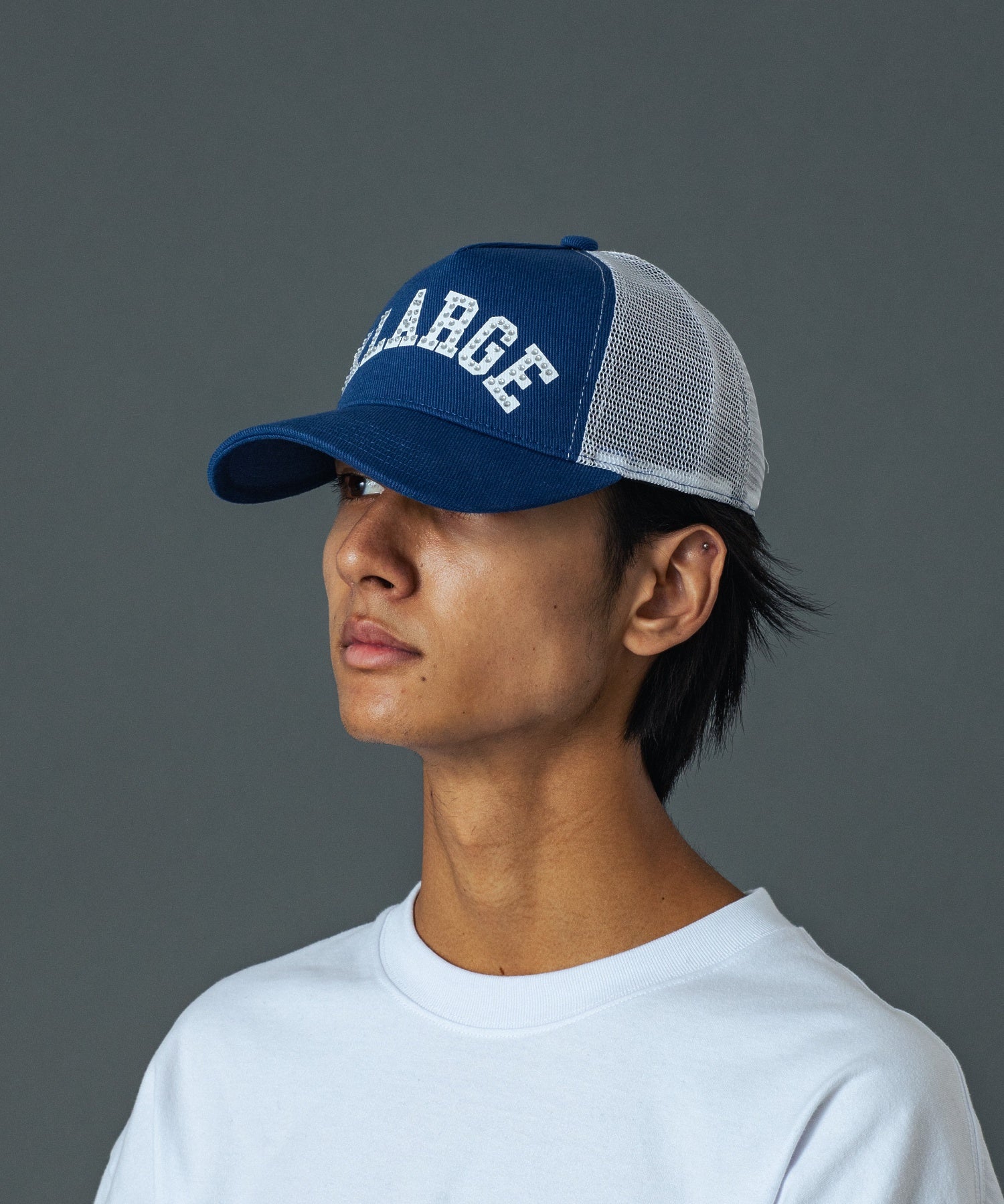 RHINESTONE LOGO MESH CAP