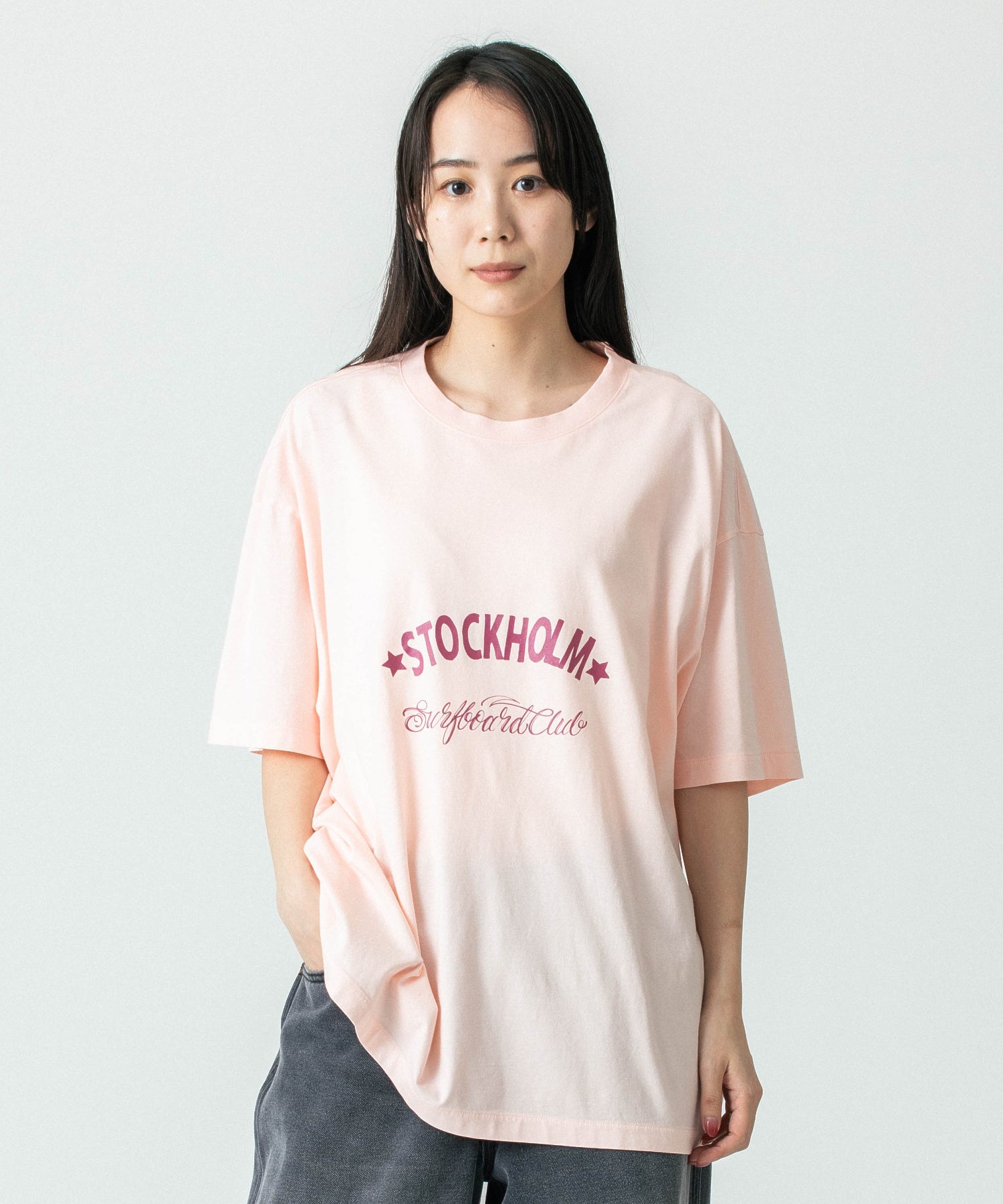 STOCKHOLM SURFBORD CLUB/ストックホルムサーフボードクラブ/Box Tee Sign/U1000175