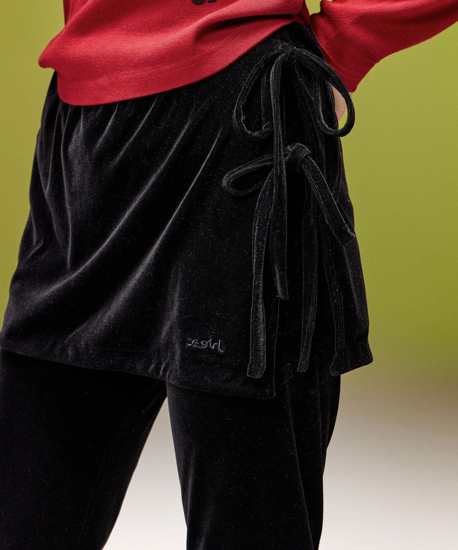 LAYERED STYLE VELOUR PANTS