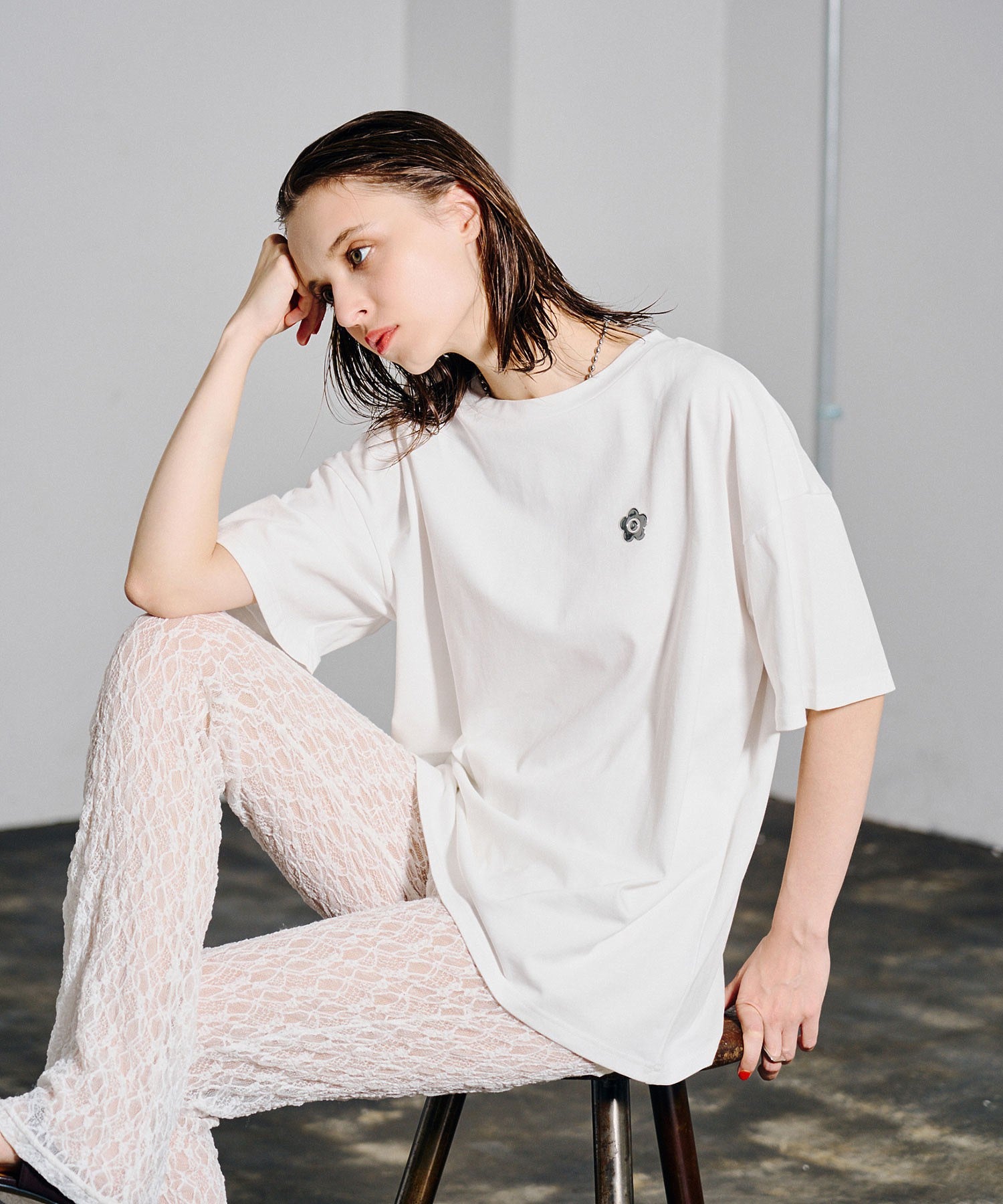 【ROSE BUD別注】MARY QUANT/BACK APPLIQUE T-SHIRT