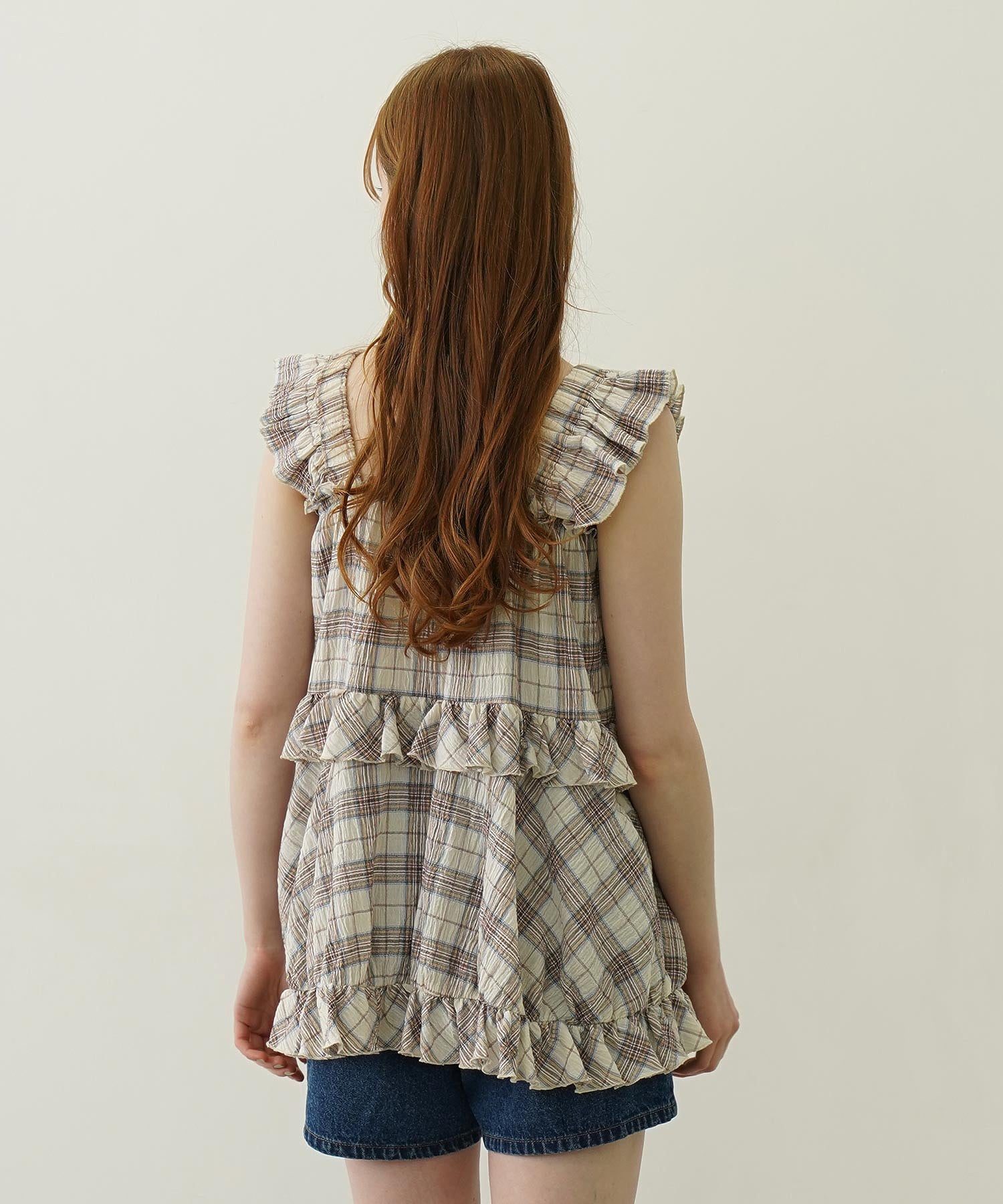 PLAID TIERED TOP