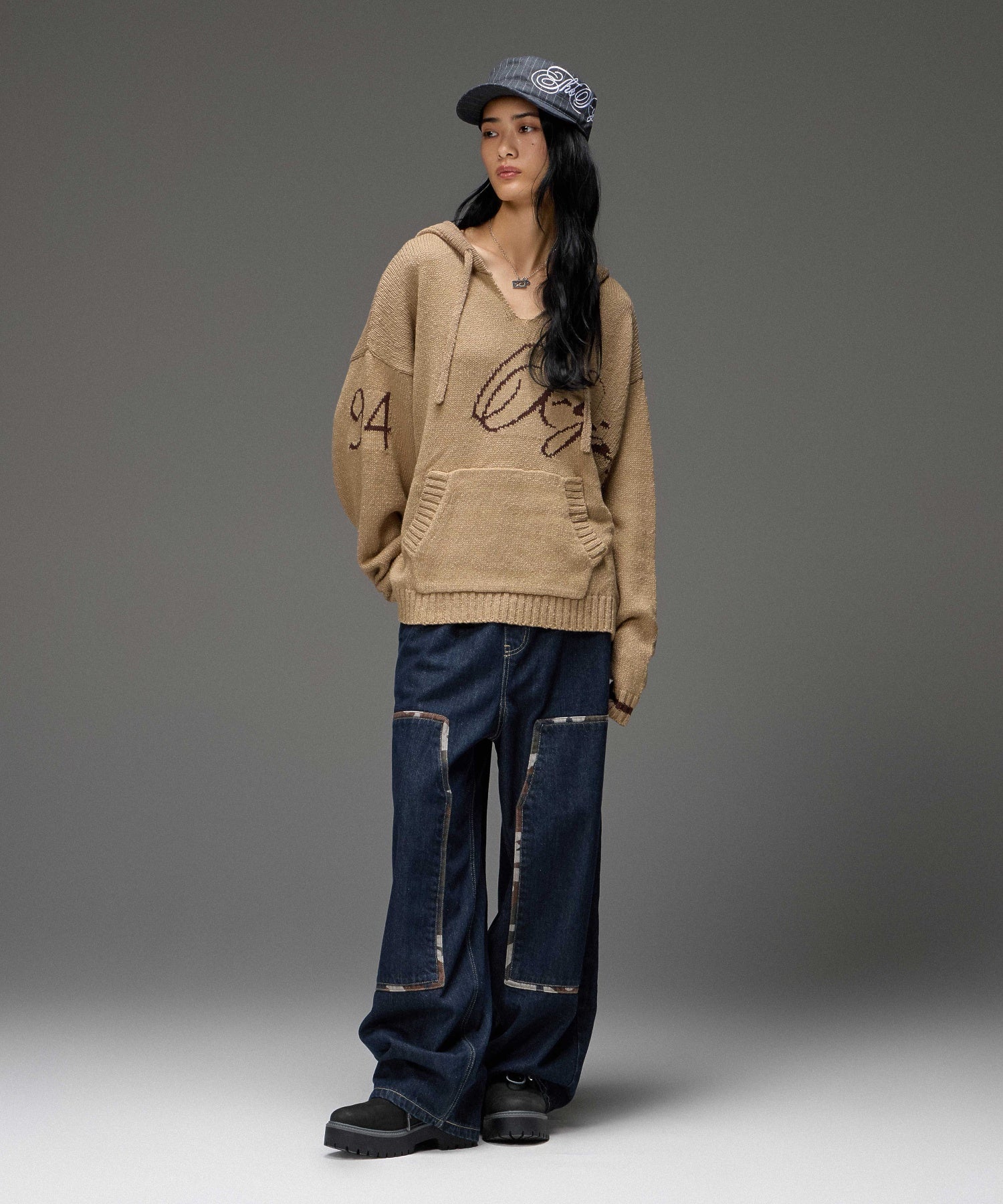 FRONT SLIT KNIT HOODIE