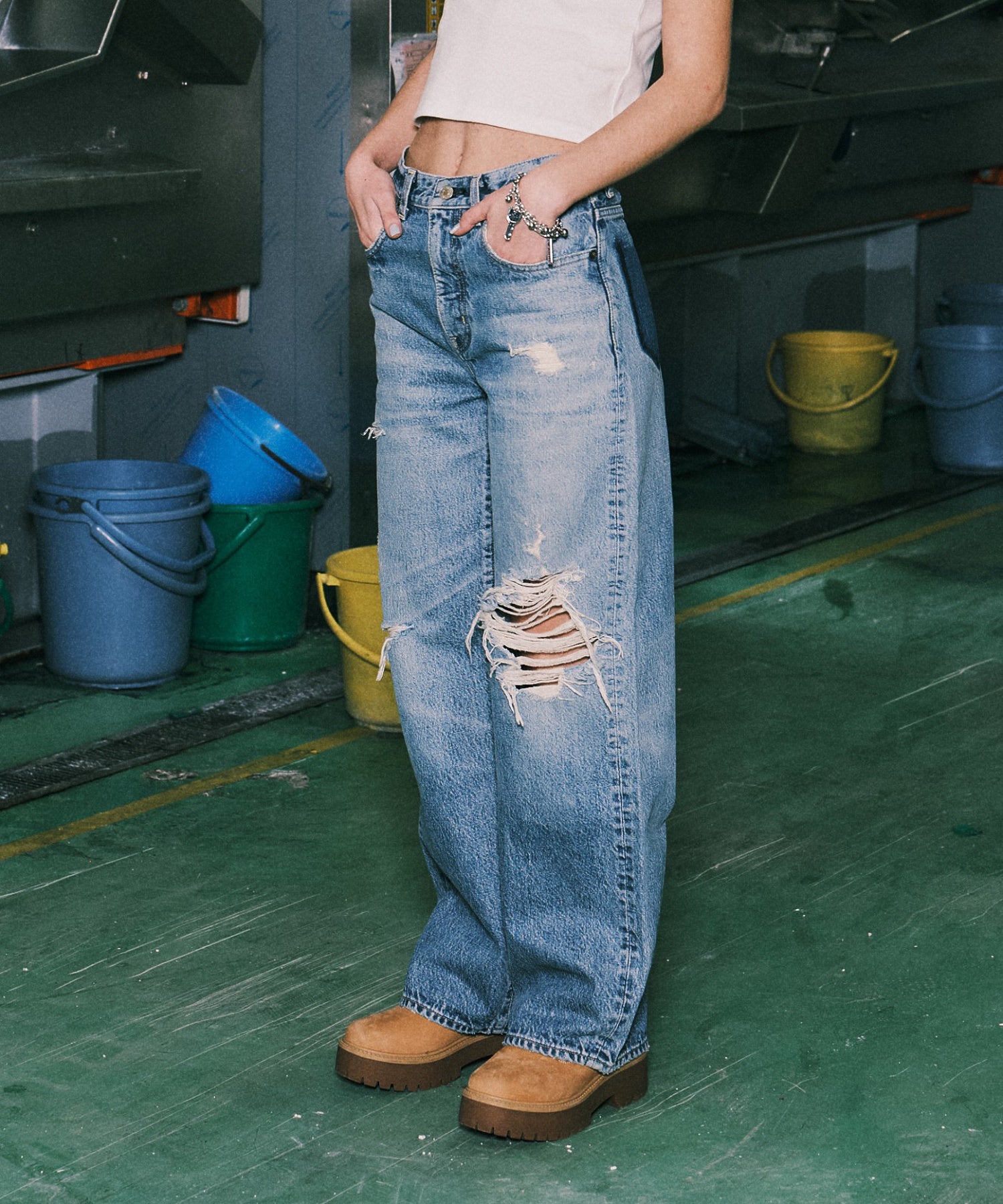 WIDE LEG DENIM PANTS