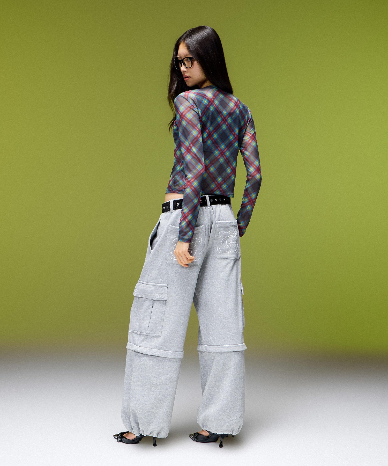 EMBLEM POCKET 2WAY BUGGY SWEATPANTS