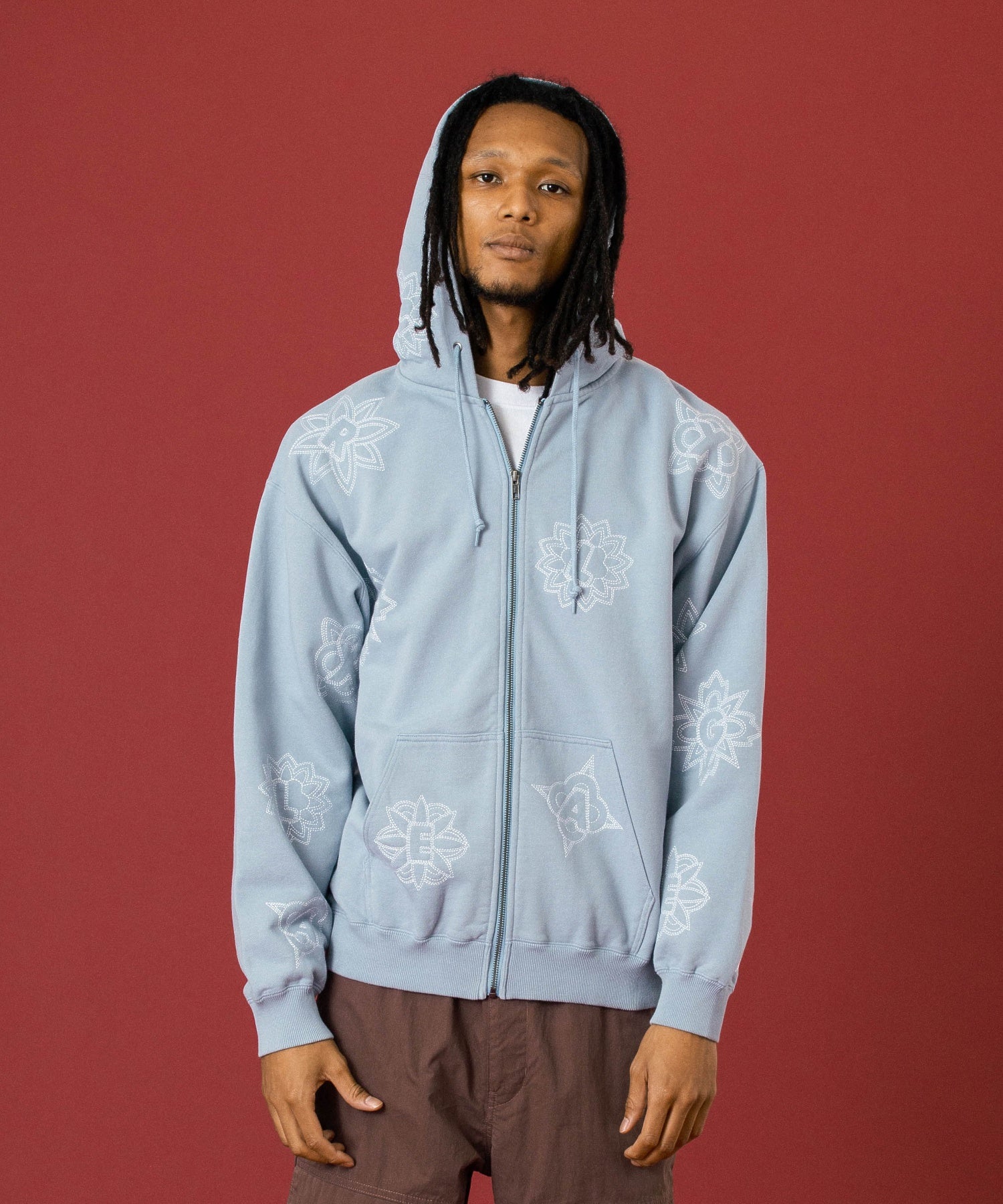 MODEL 身長185cm / 着用サイズ：Lサイズ