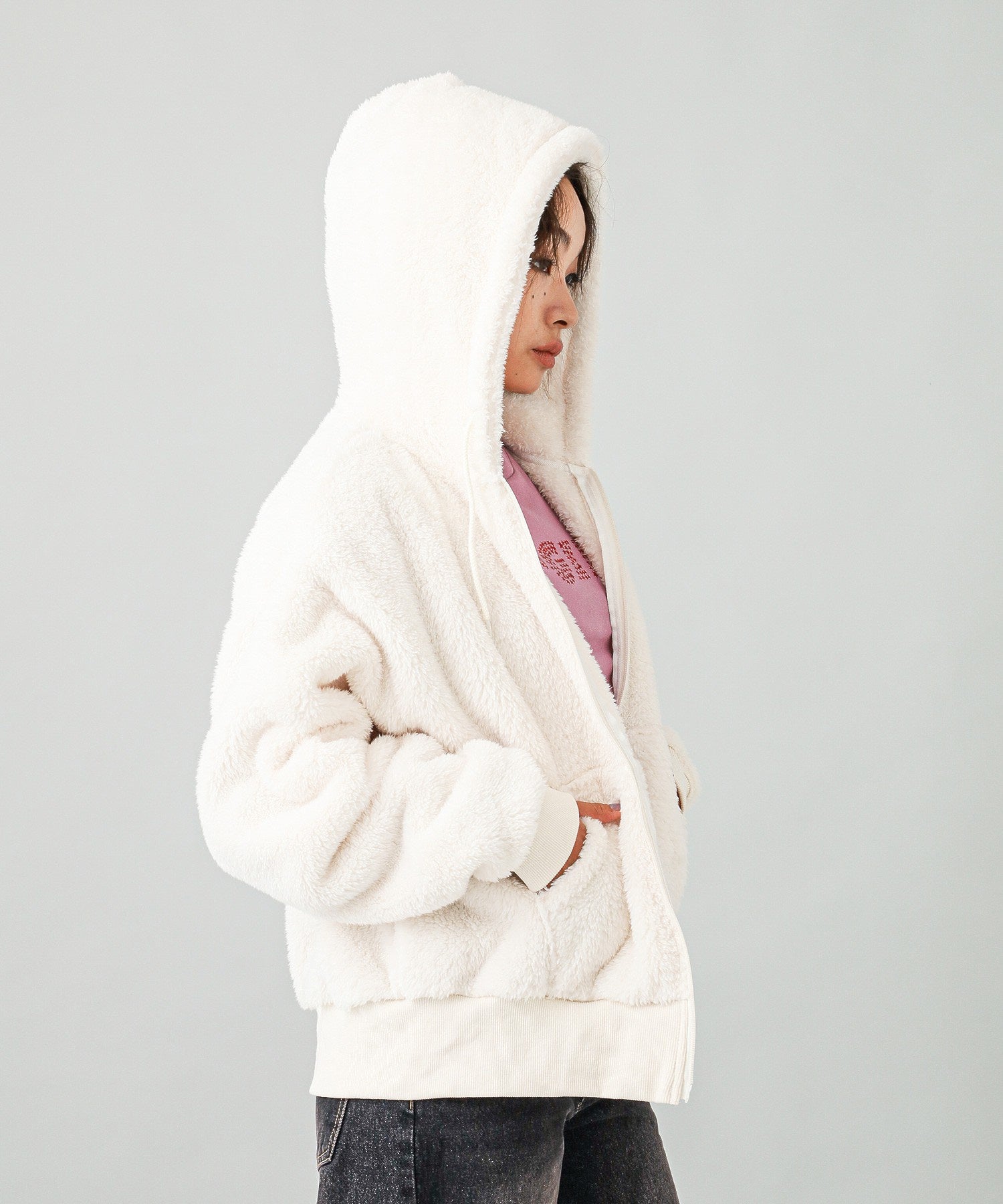 FLUFFY ZIP UP HOODIE