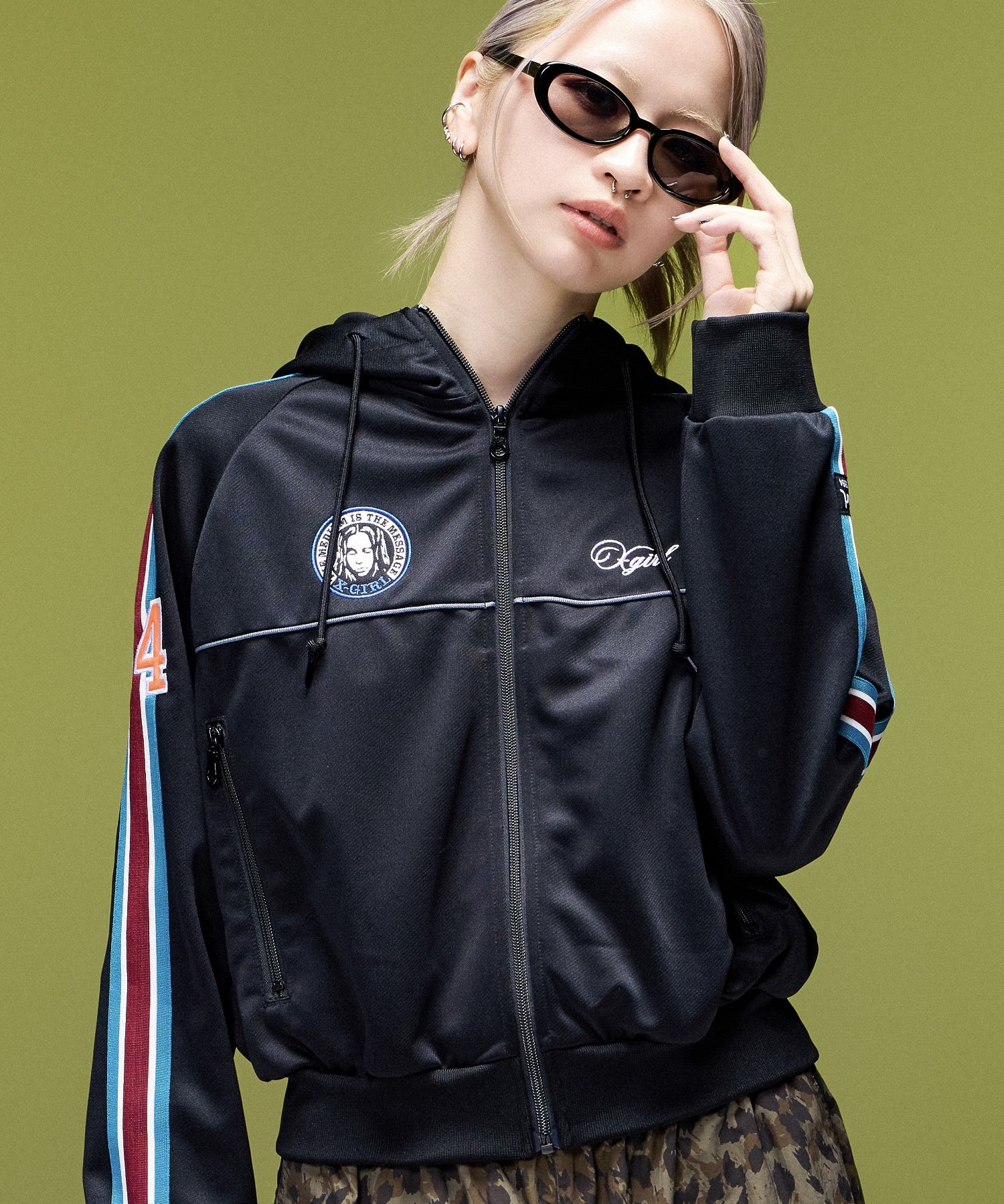 LOGO PATCHED ZIP UP JERSEY COMPACT HOODIE