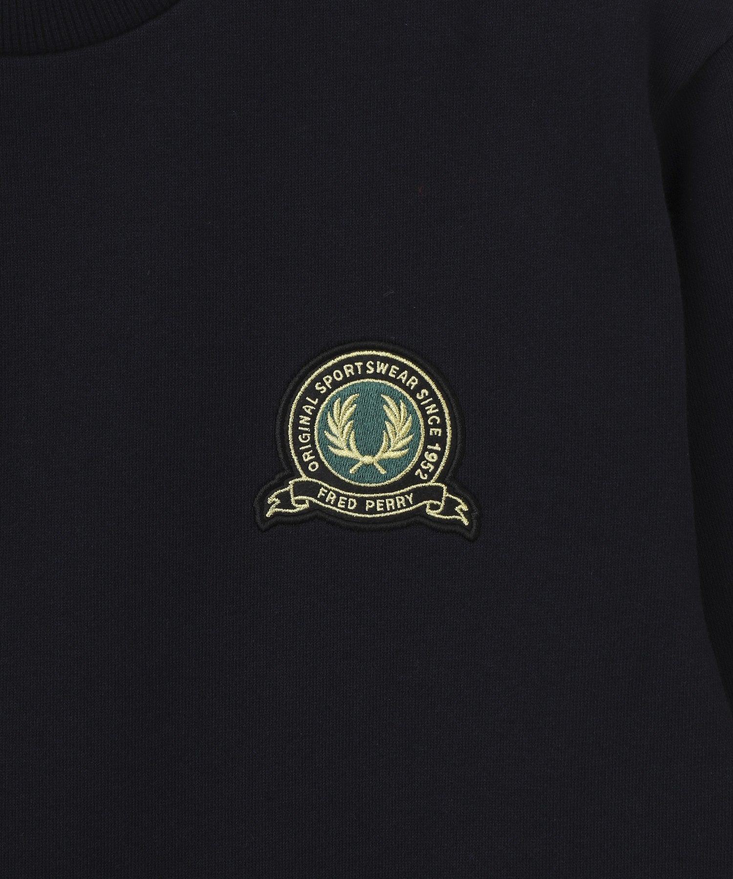 FRED PERRY/フレッドペリー/TENNIS BADGE SWEATSHIRT M1751