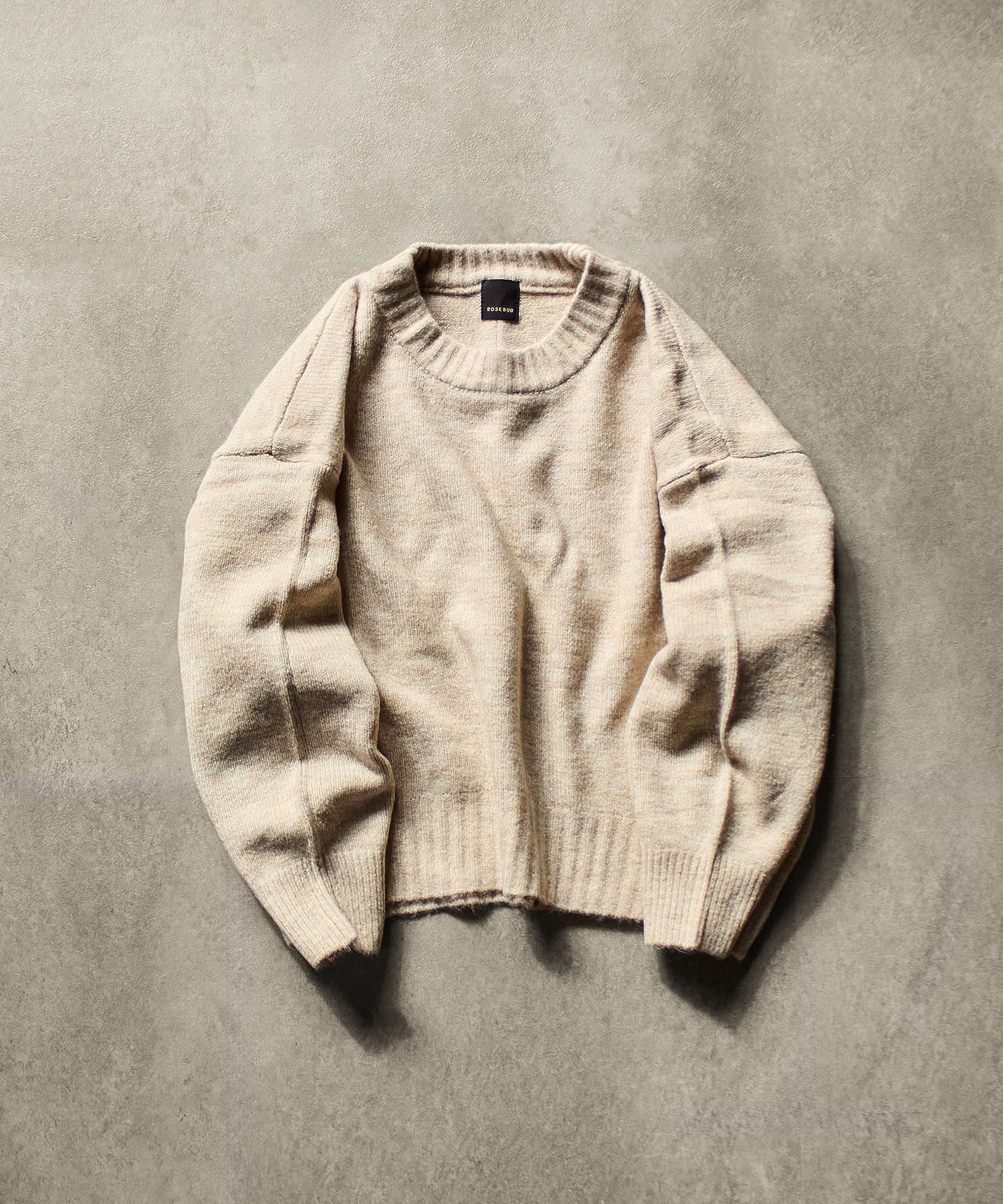 【WEB・一部店舗限定】BASIC CREW NECK KNIT