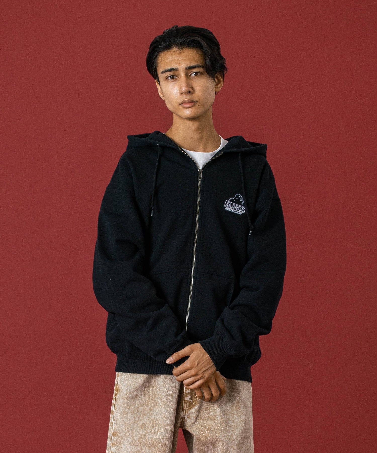 MODEL 身長183cm / 着用サイズ：Lサイズ