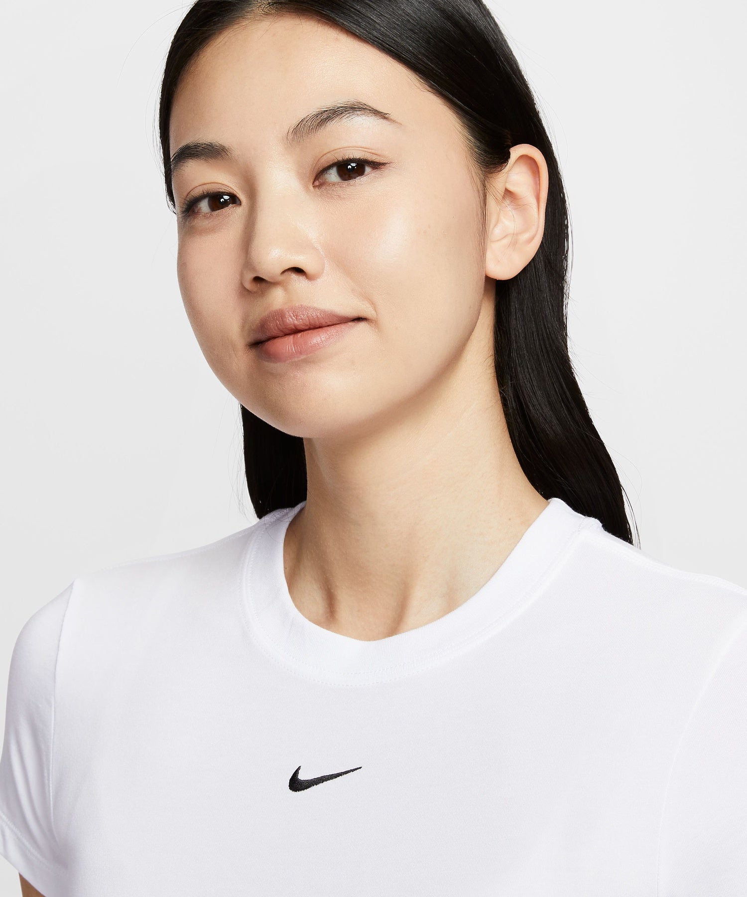 NIKE/ナイキ/W NSW CHLL CRP S/S TEE HF9539