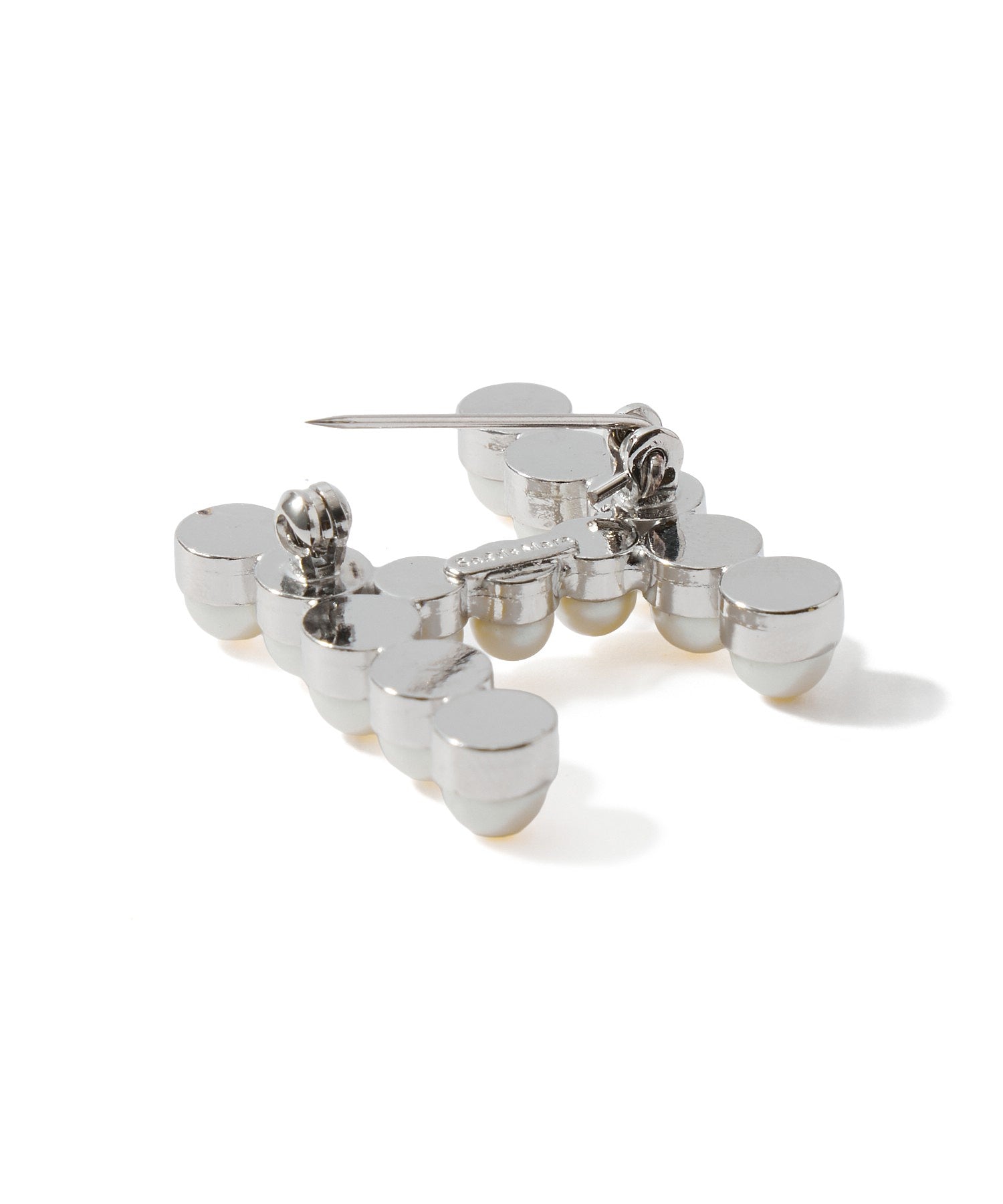 Sea’ds mara/Alphabet brooch H