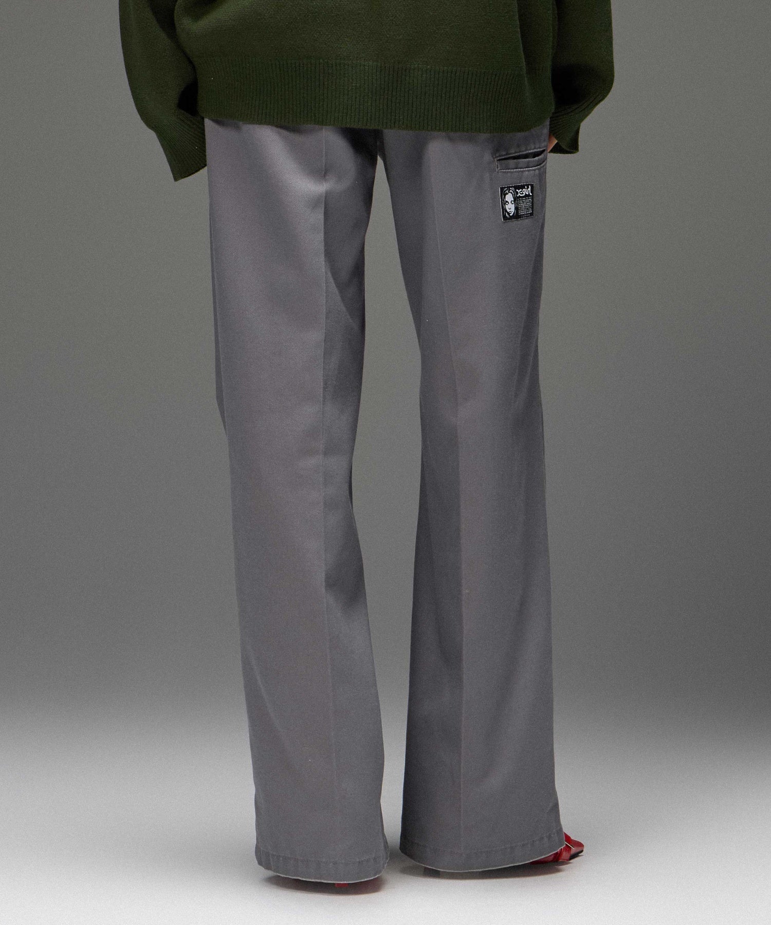 FACE LABEL FADED WIDE STRAIGHT EASY PANTS