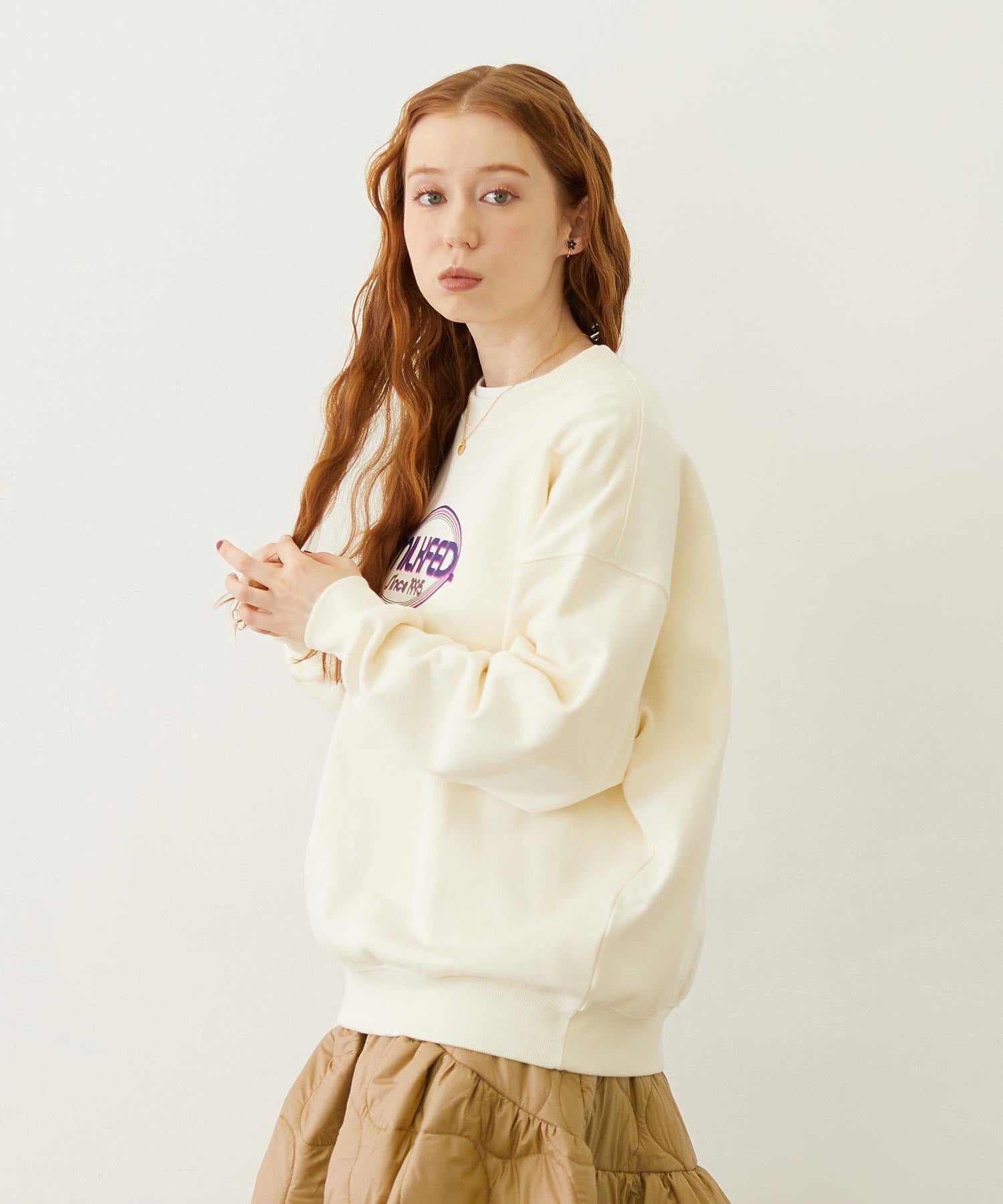 CIRCLE LOGO SWEAT TOP