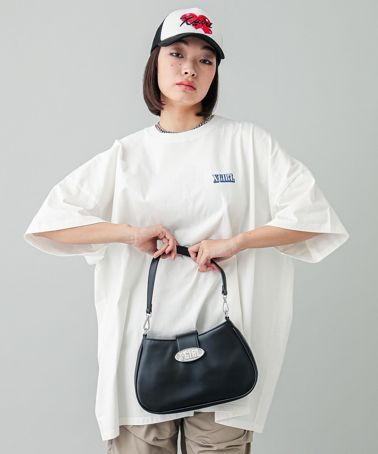 CIRCLE BACKGROUND FACE LOGO S/S BIG TEE DRESS