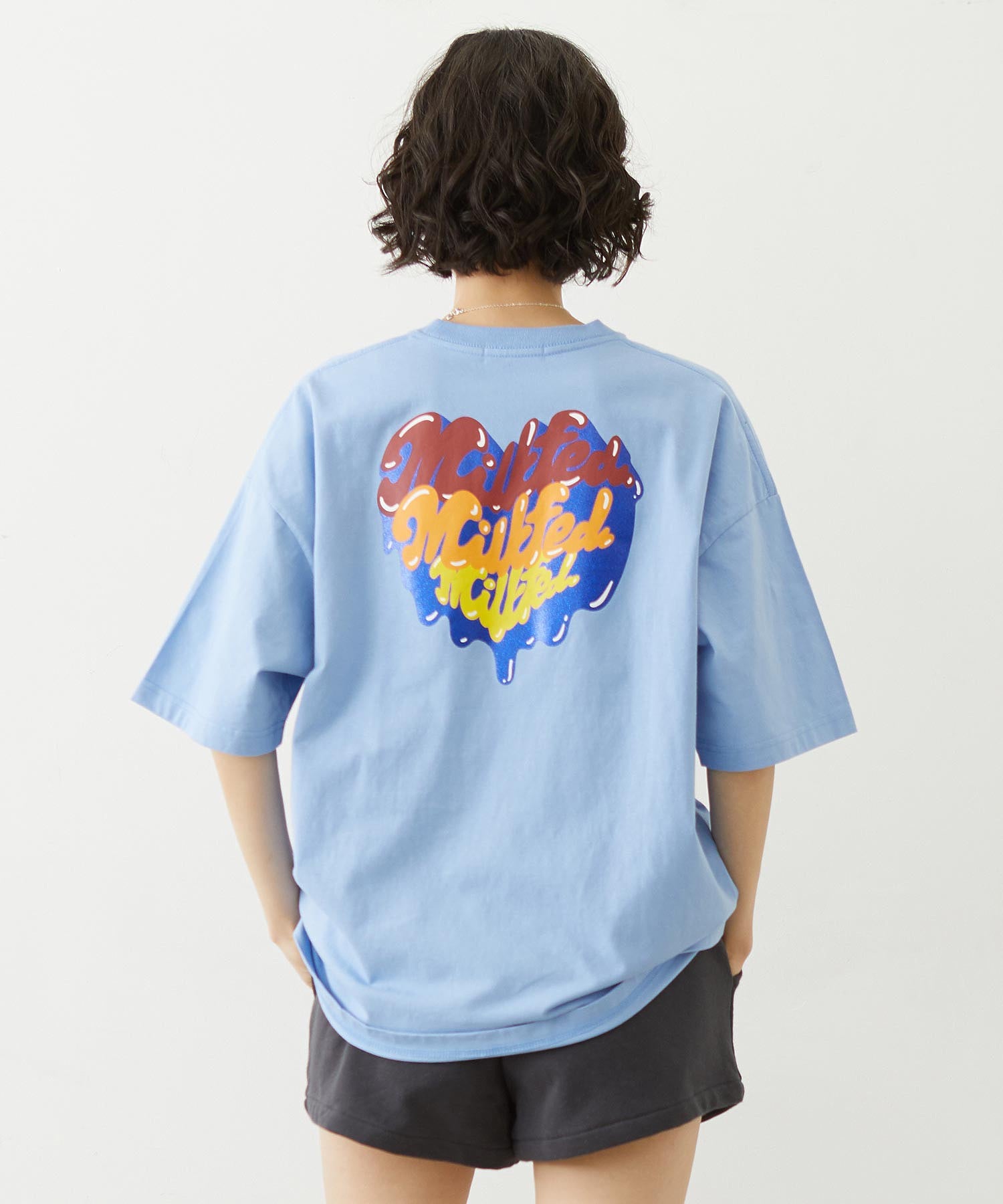 MELTY GLITTER HEART WIDE S/S TEE