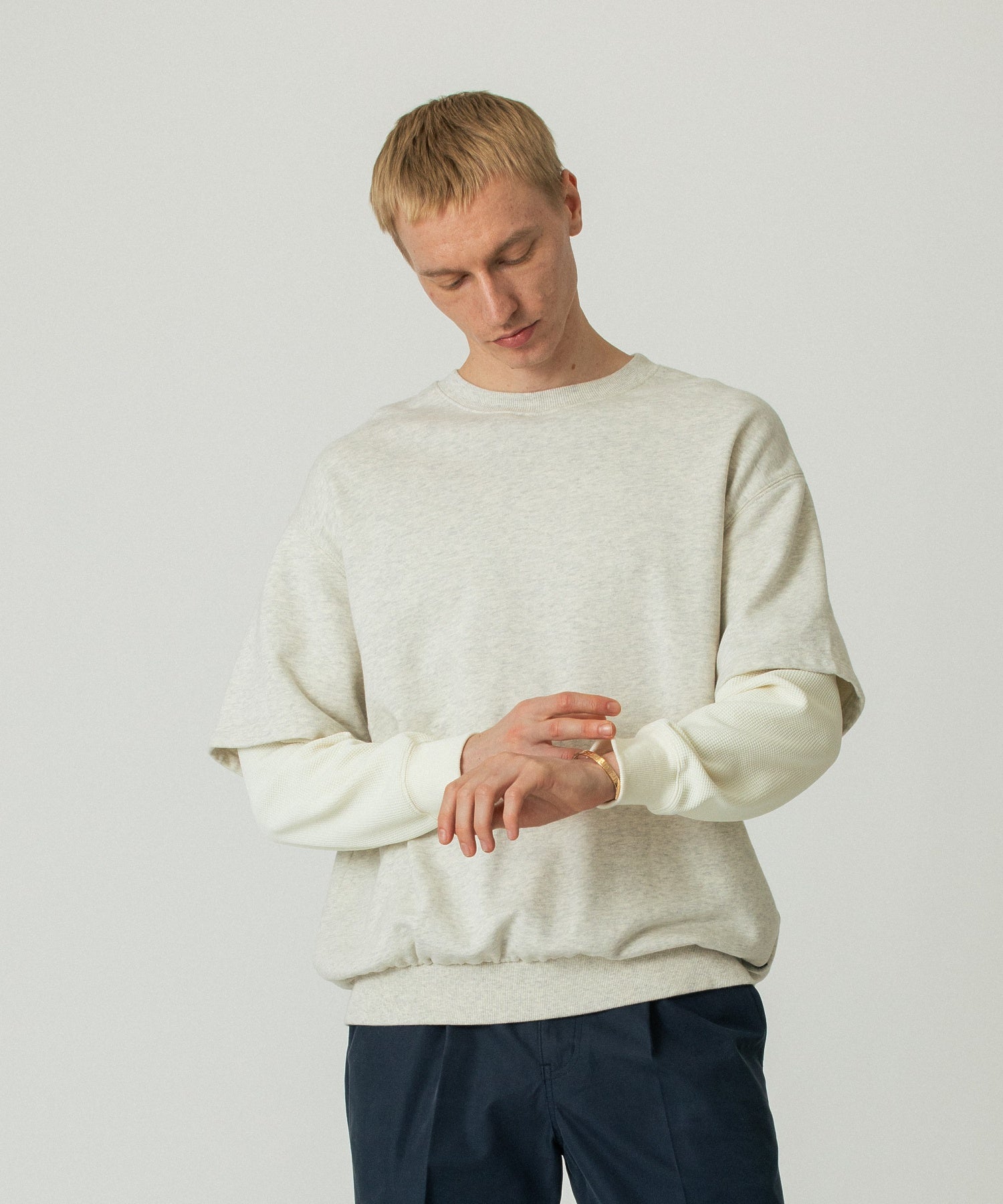 LAYERED SLEEVE CREW NECK