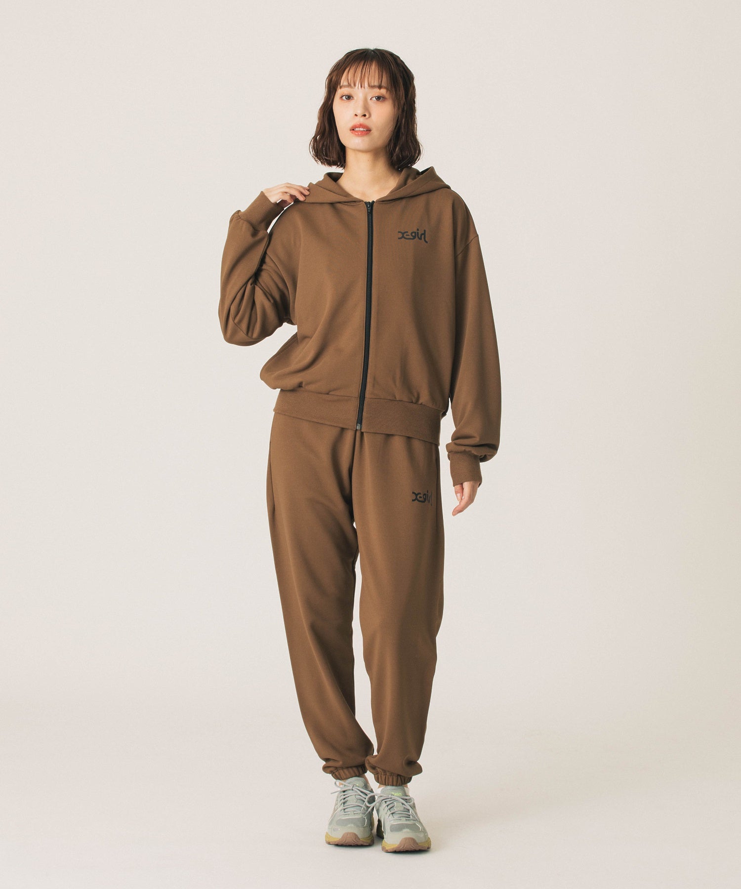 ZIP UP HOODIE