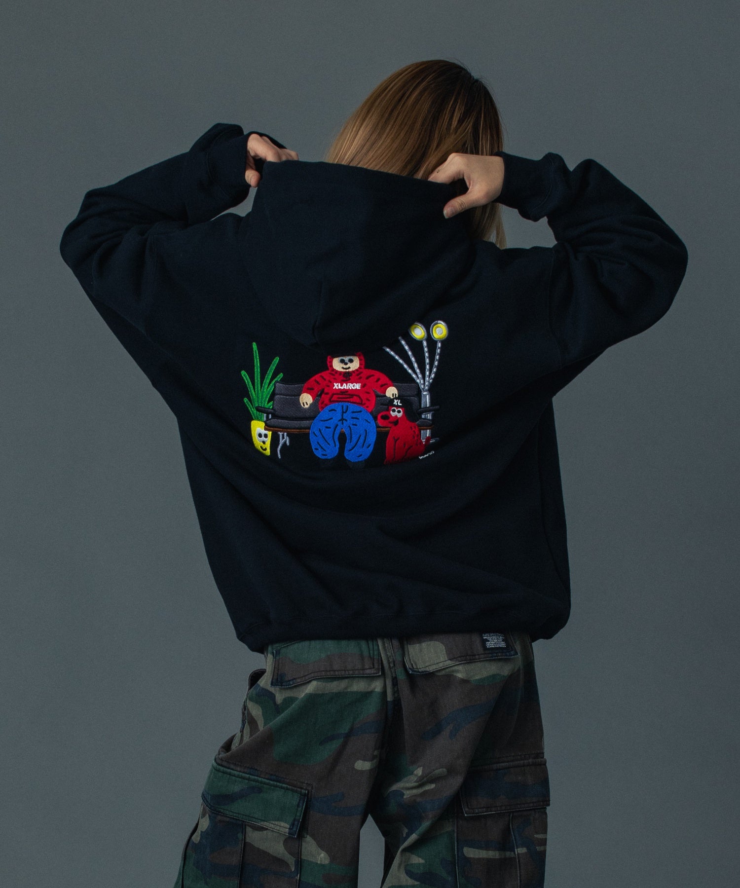 ROOM HOODED SWEATSHIRT