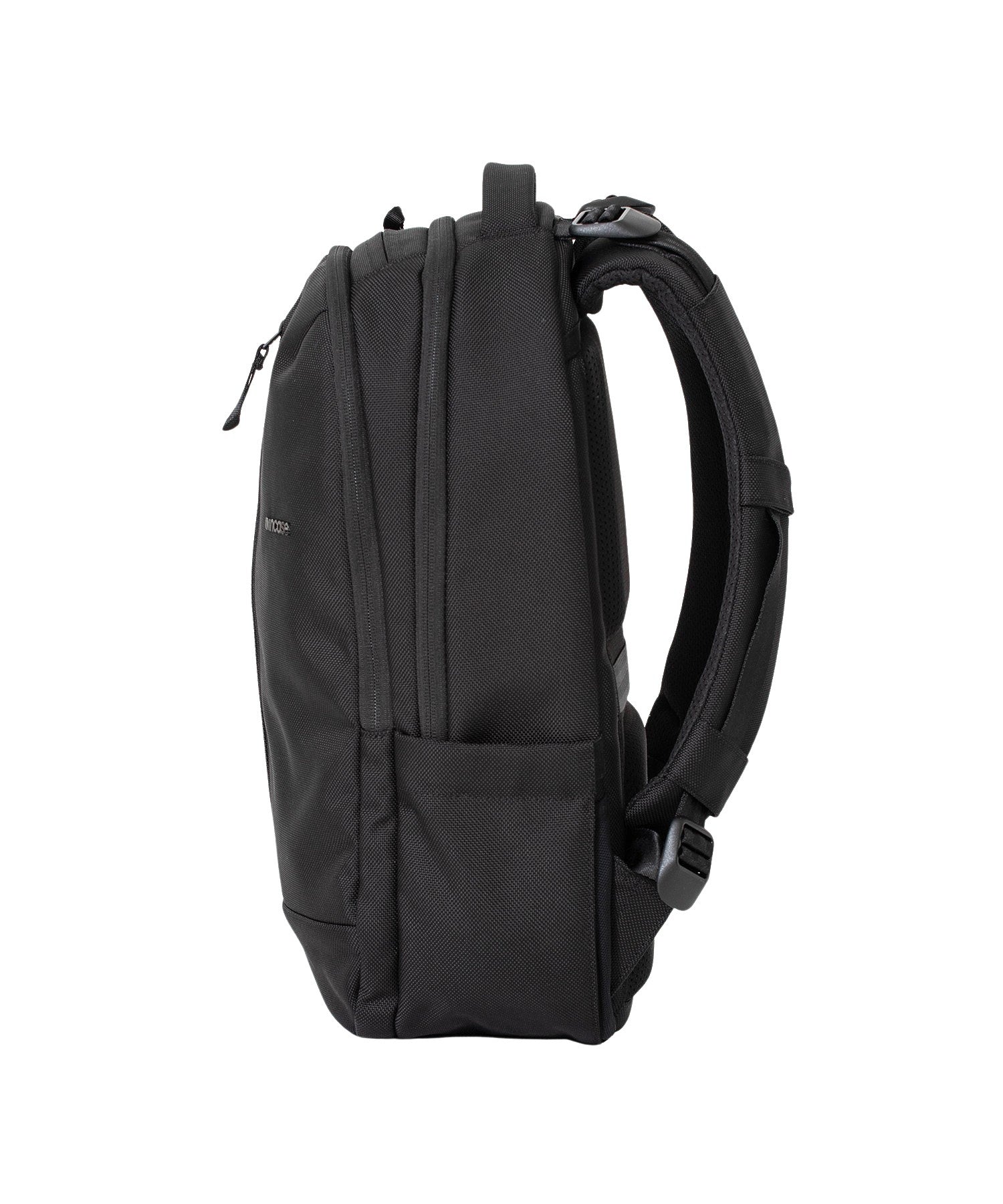 Incase Tracks Backpack 18L-Black