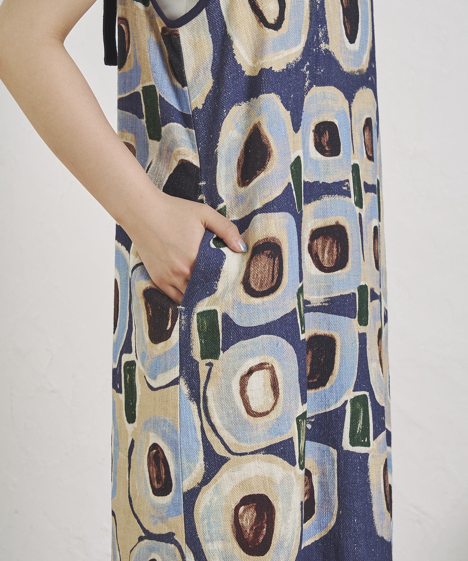 ART PRINT LONG DRESS