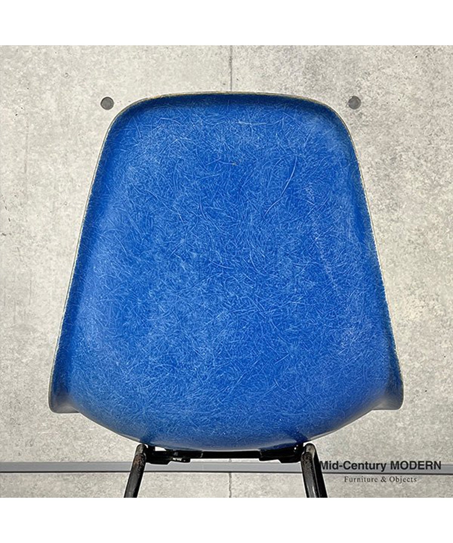 HermanMiller Side Shell / Ultramarine Blue