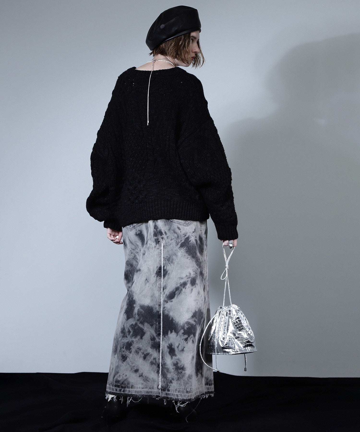 ケーブルニット