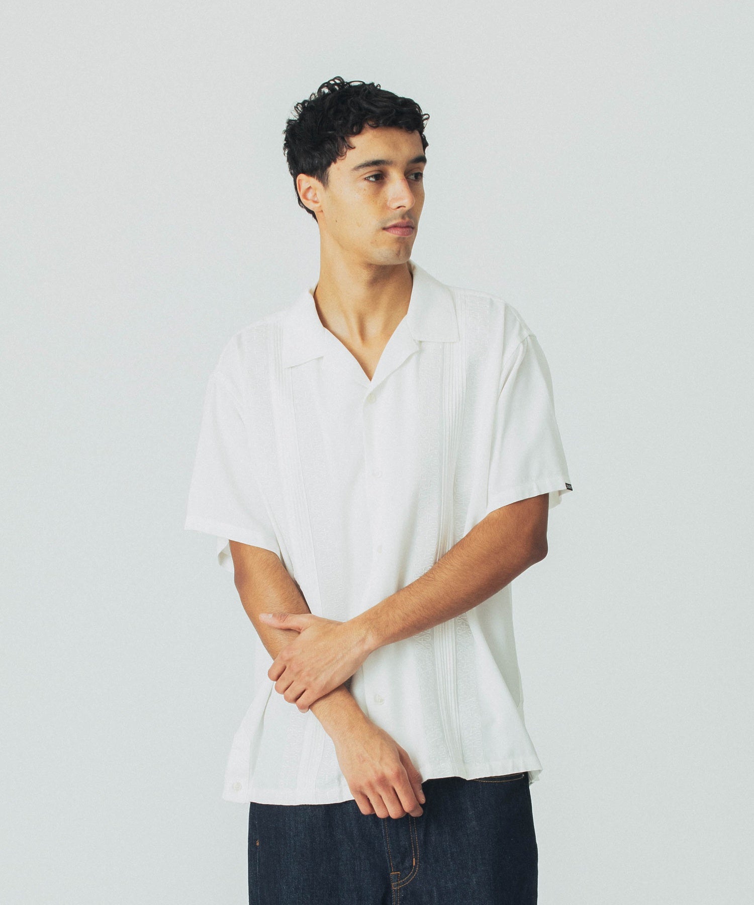EMBROIDERY S/S SHIRT