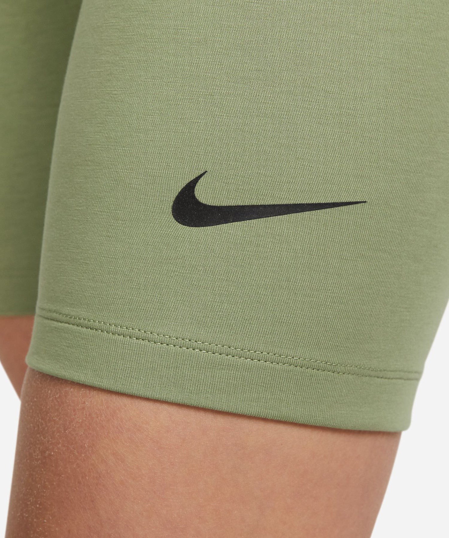 NIKE/ナイキ/WMNS NSW CLSC HR SHORT/DV7798