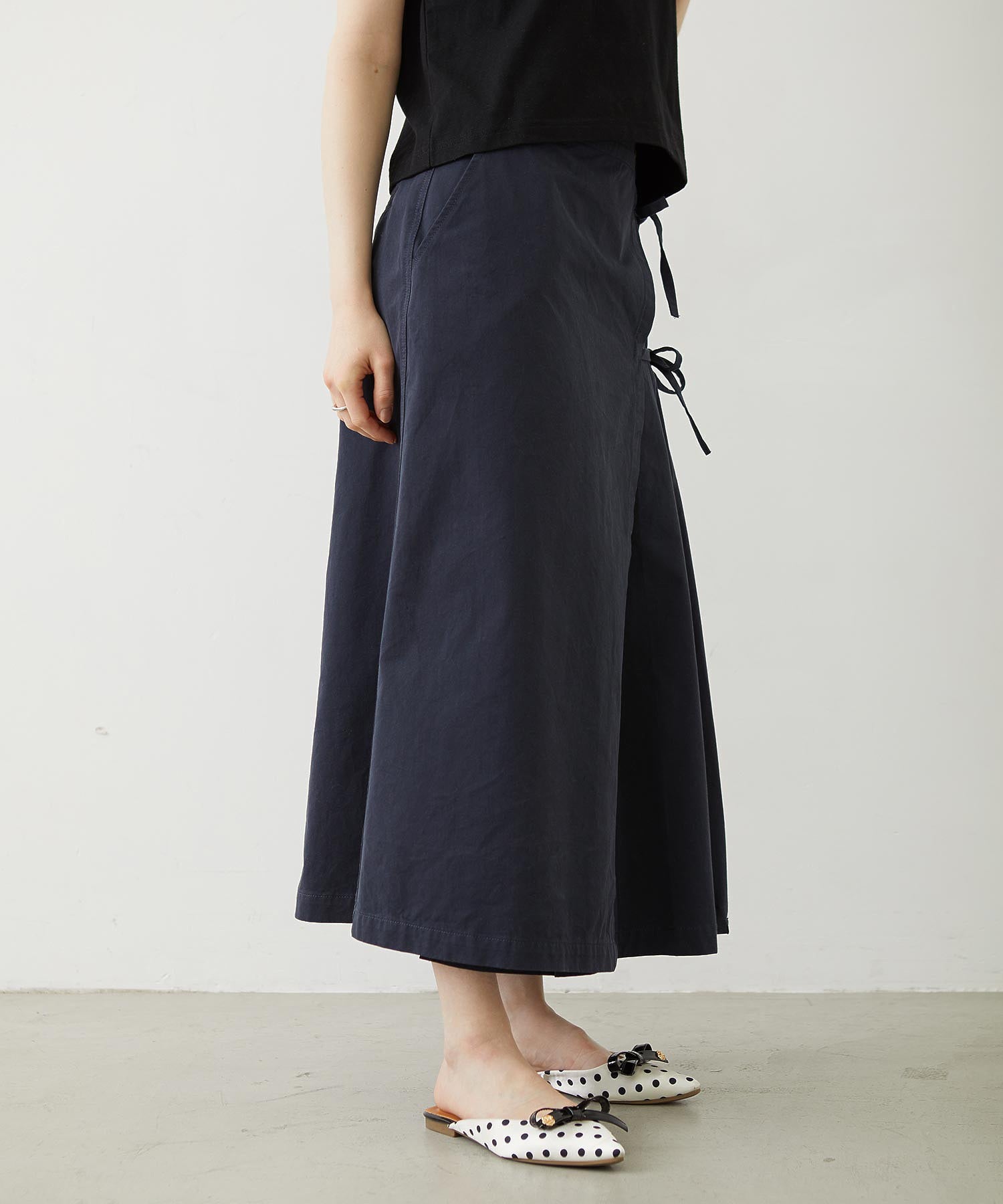 CHINO TUCK LONG SKIRT