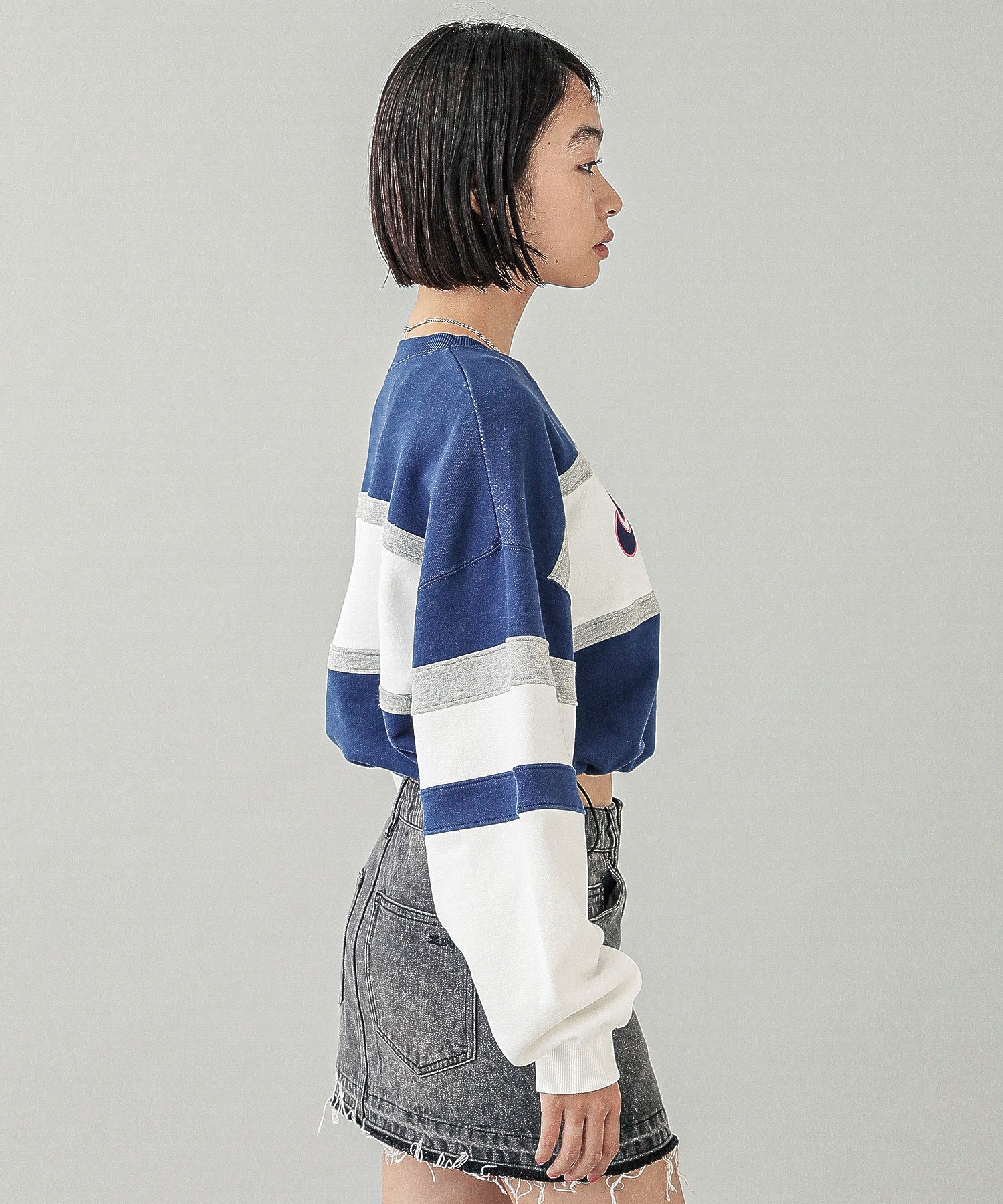 CHEERFUL LOGO CROPPED SWEAT TOP