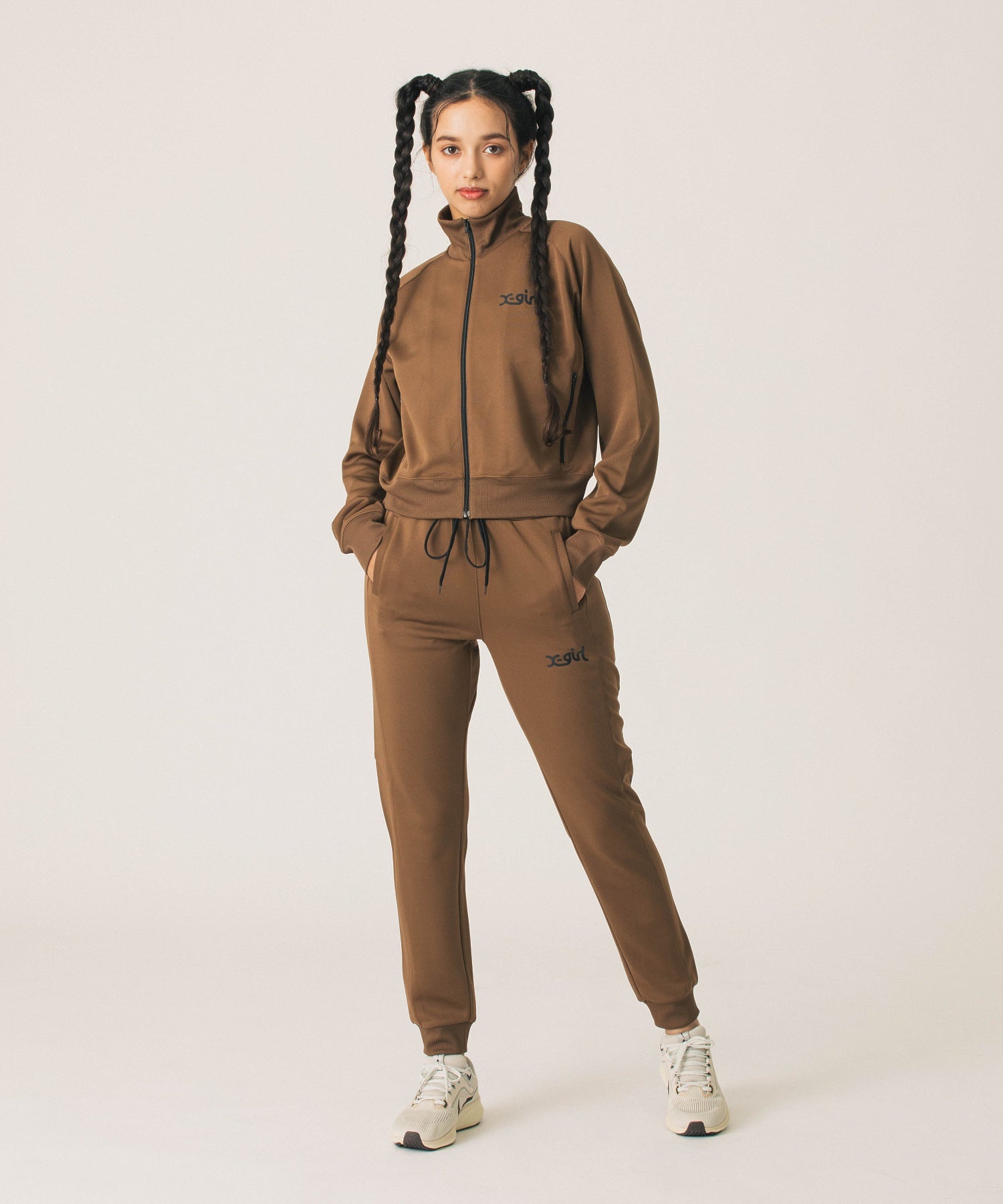 TRACK PANTS