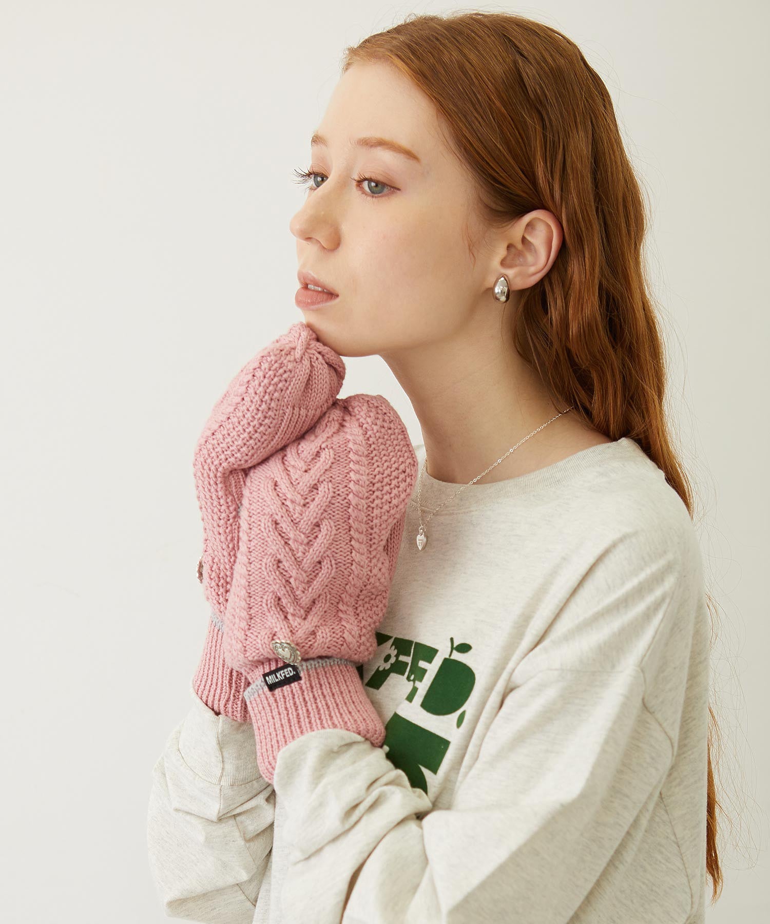 HEART CABLE MITTENS