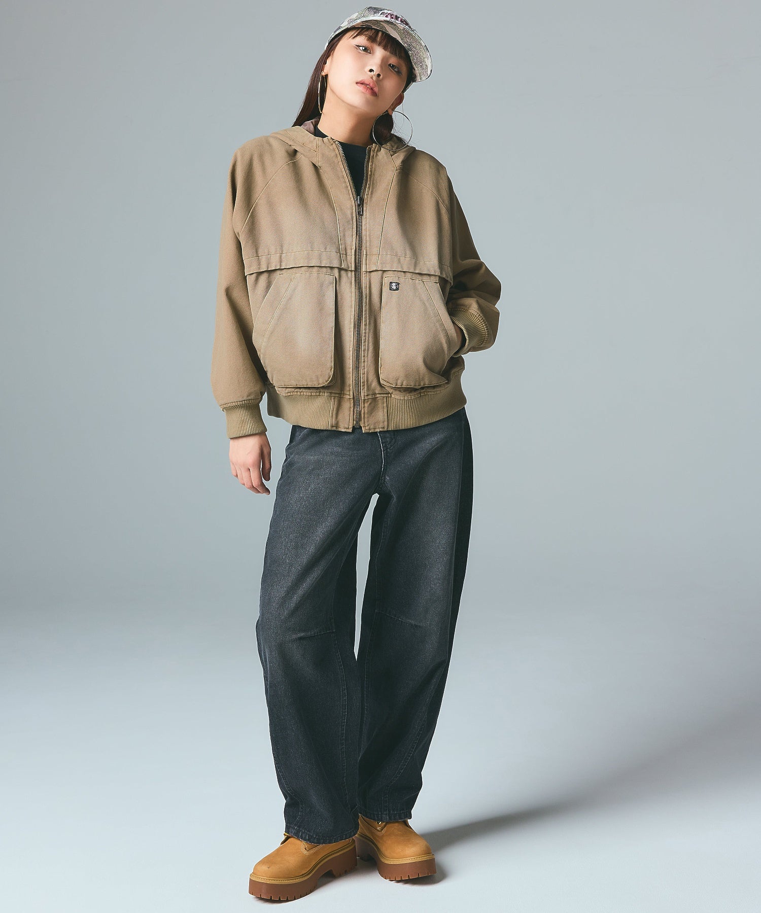 STUDDED LOGO PATCH 6PANEL CAP