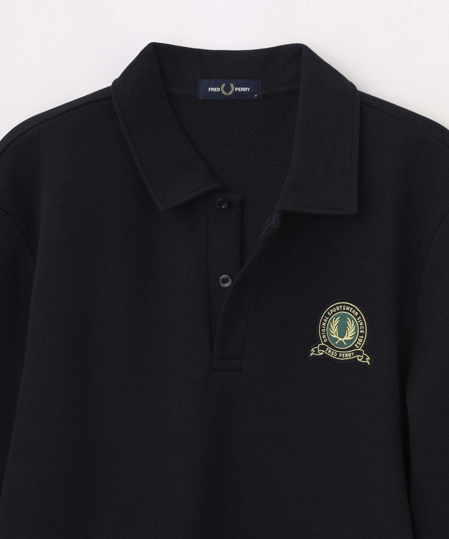 FRED PERRY/フレッドペリー/TENNIS BADGE COLLARED SWEATSHIRT M1382