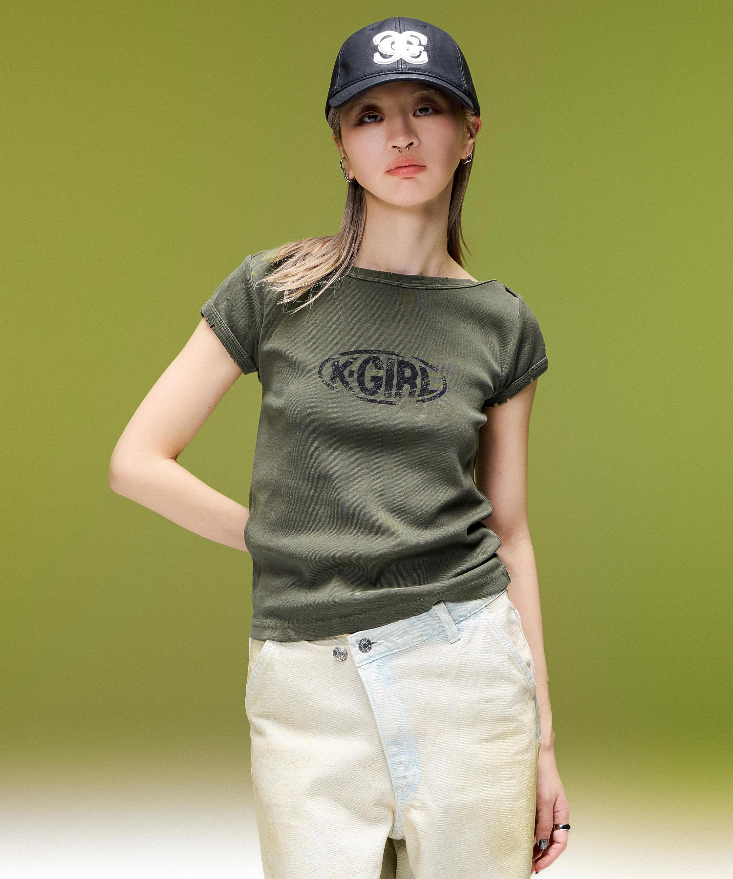 EMBLEM POCKET ASYMMETRIC WAIST DENIM PANTS