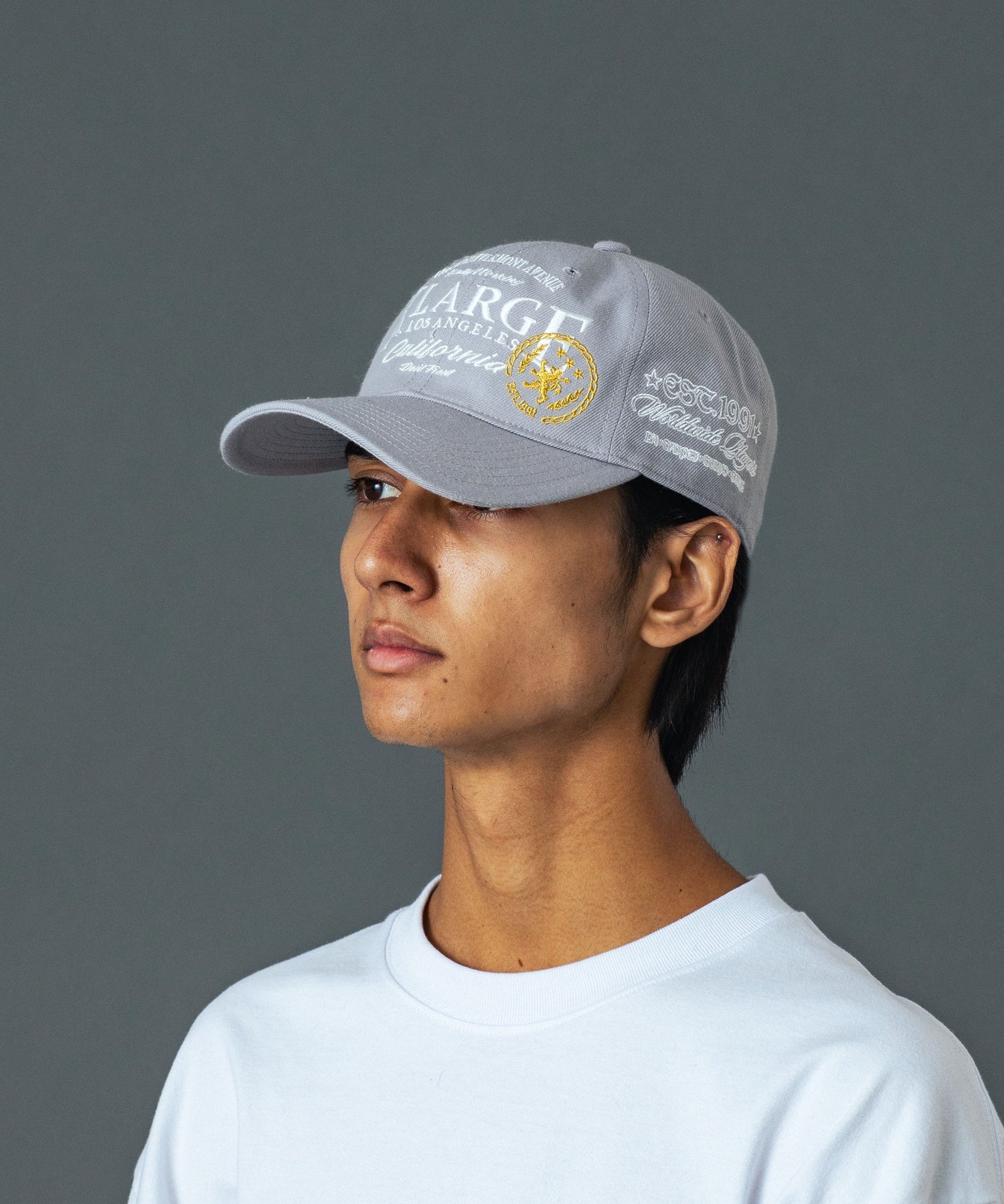 CLASSIC SNAPBACK CAP