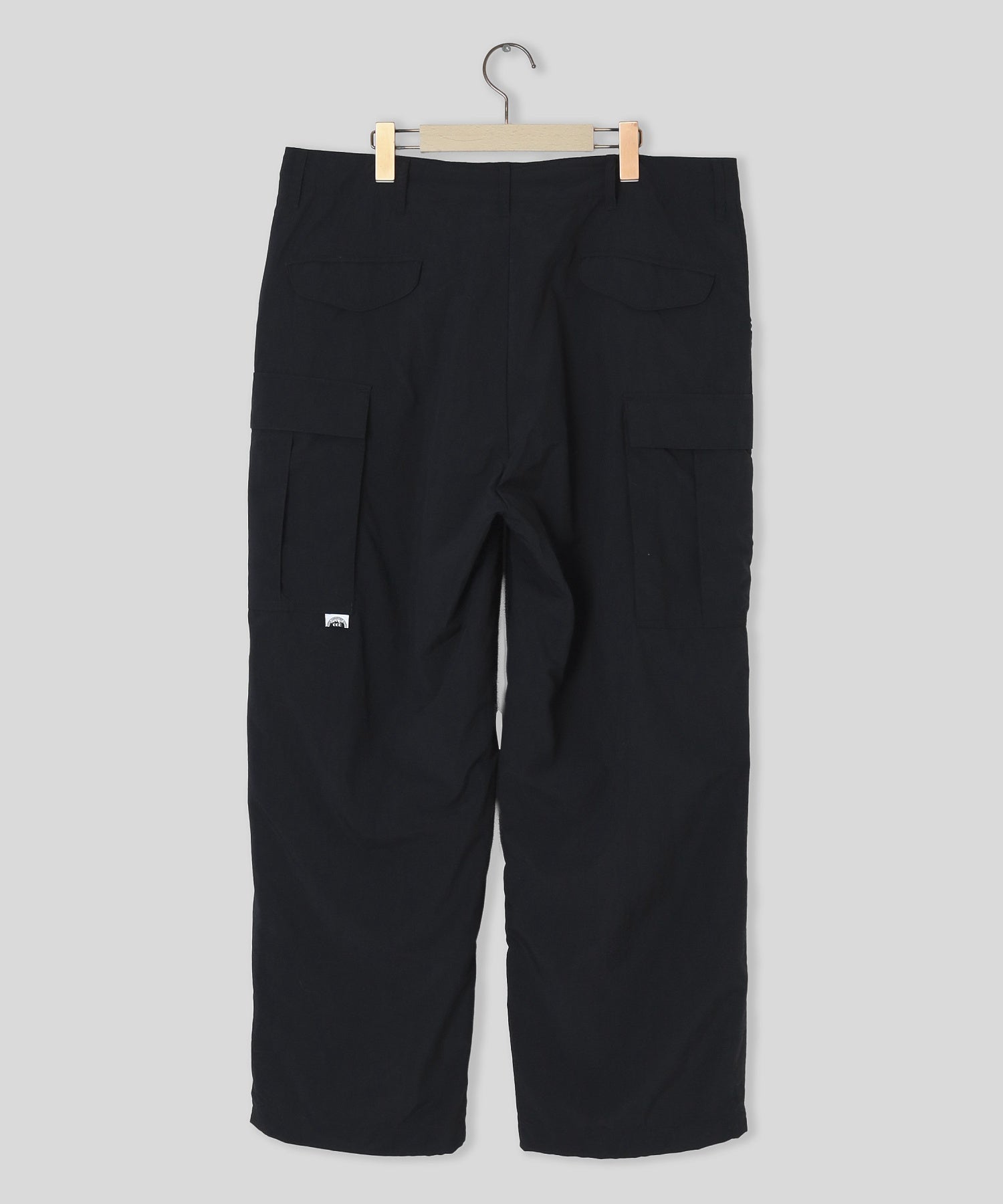 CCC/シティーカントリーシティー/TASLAN NYLON OVER SIZE PANTS 261P003