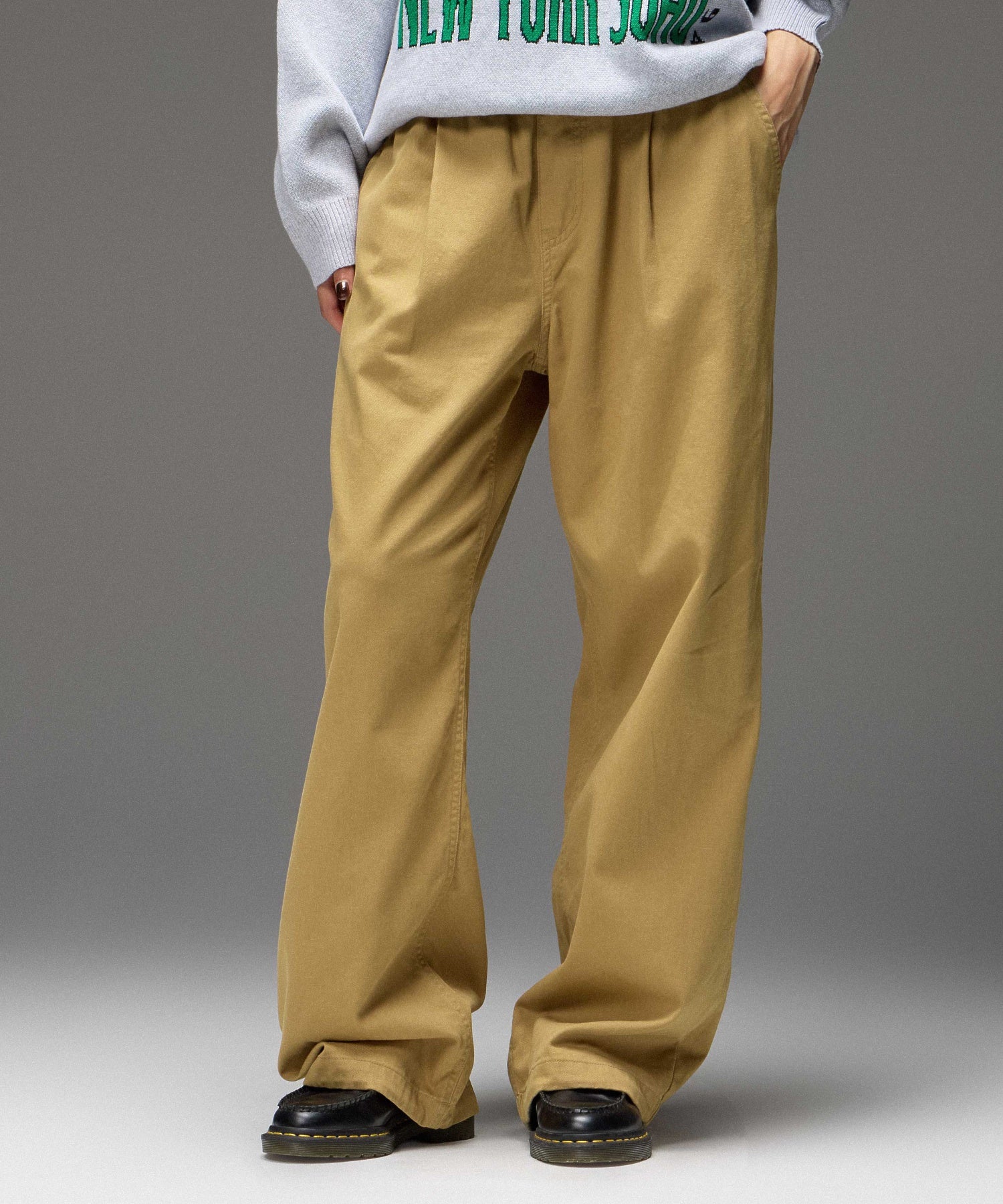 LOOSE FIT EASY PANTS
