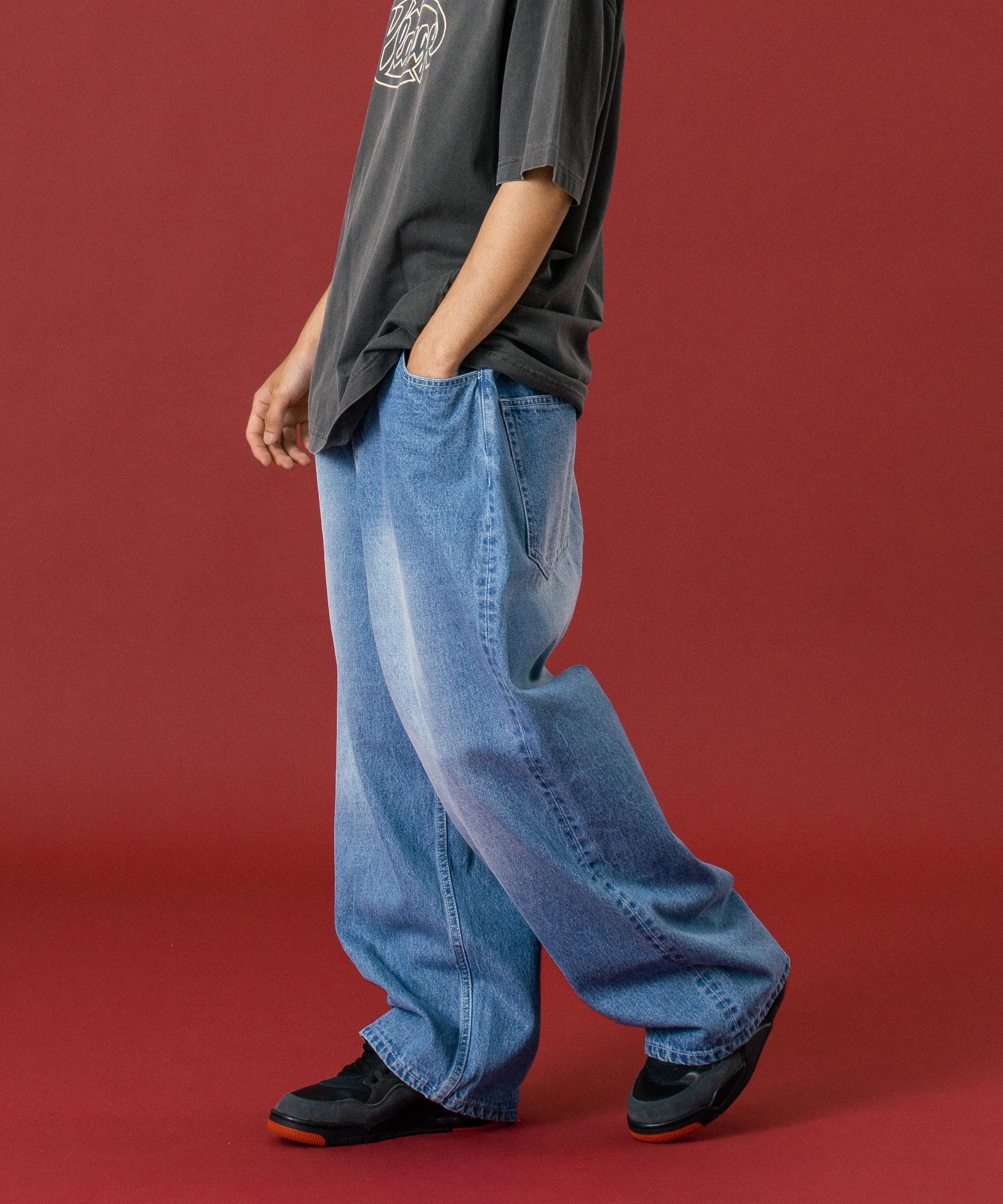 MODEL 身長172cm / 着用サイズ：34inch