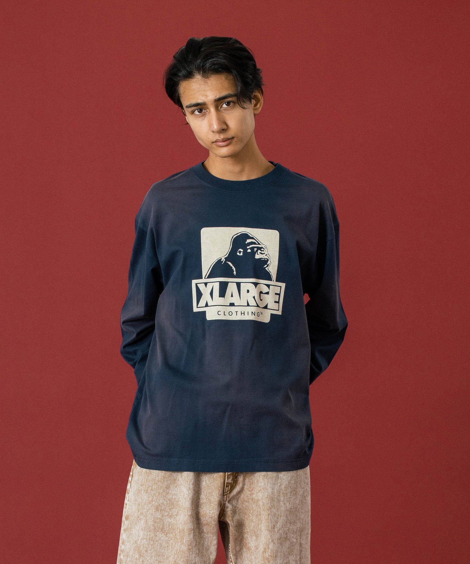 MODEL 身長183cm / 着用サイズ：Lサイズ