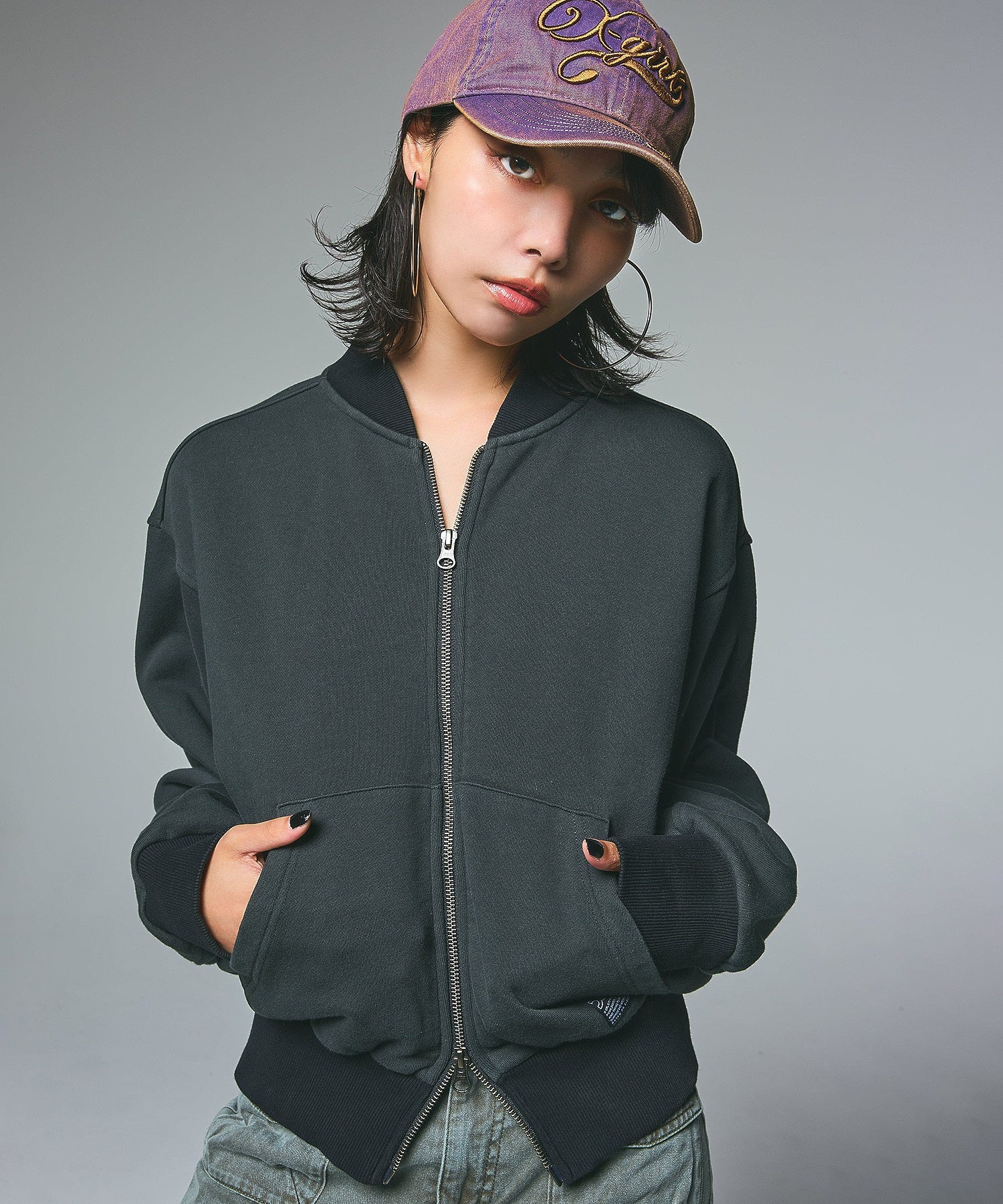 EMBROIDERED LOGO FADED 6PANEL CAP