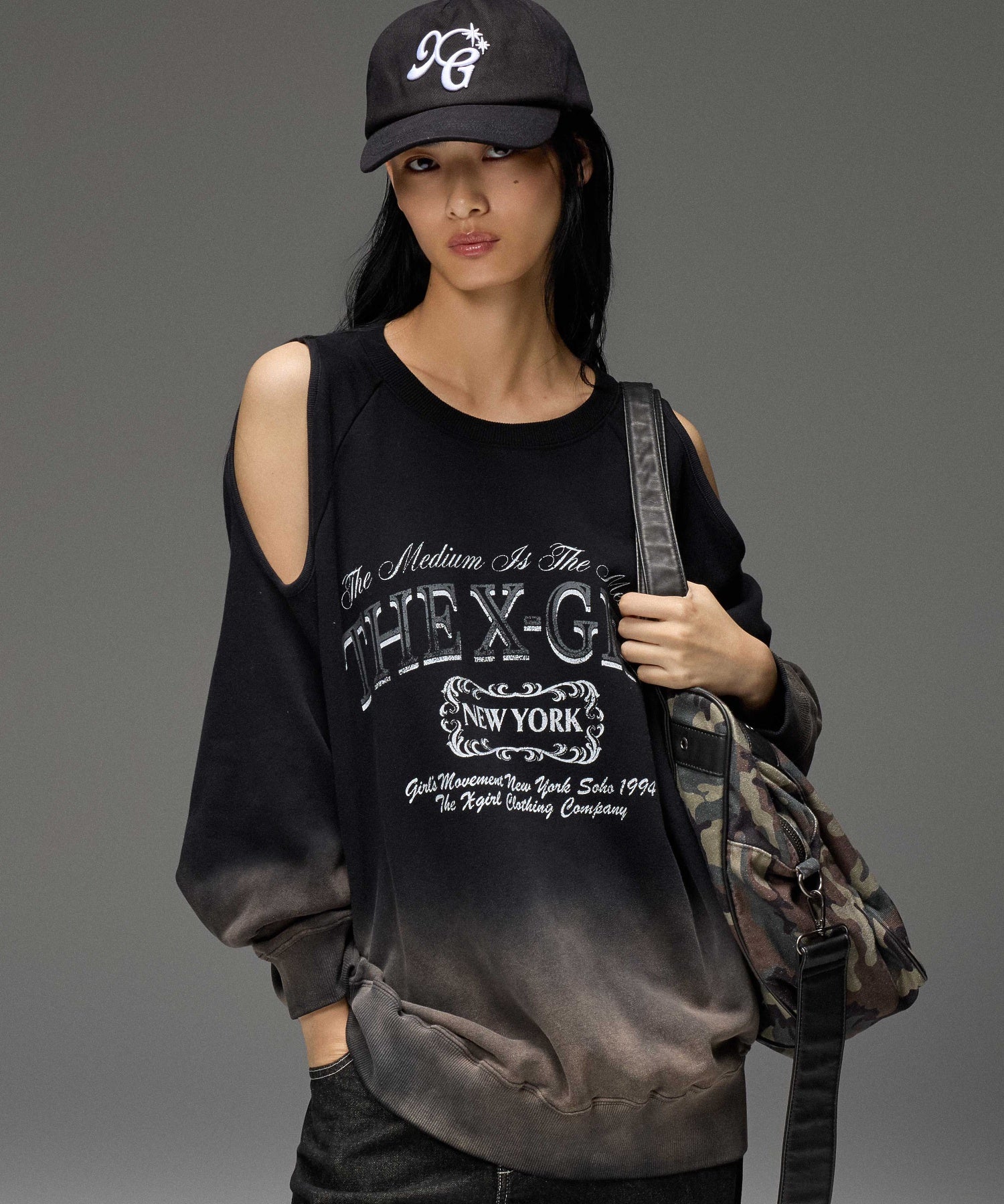 GRADIENT SPRAY OPEN-SHOULDER SWEATSHIRT